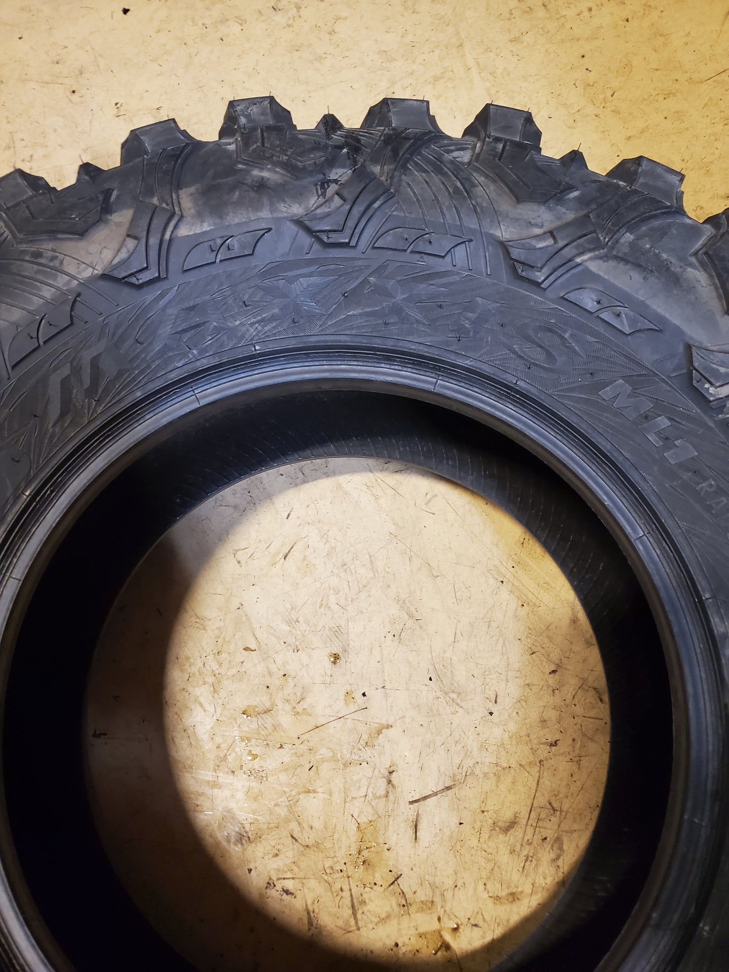 MAXXIS ML1 CARNIVORE BSW 32 10 15 8PLY ATV/UTV TIRE TM00186800
