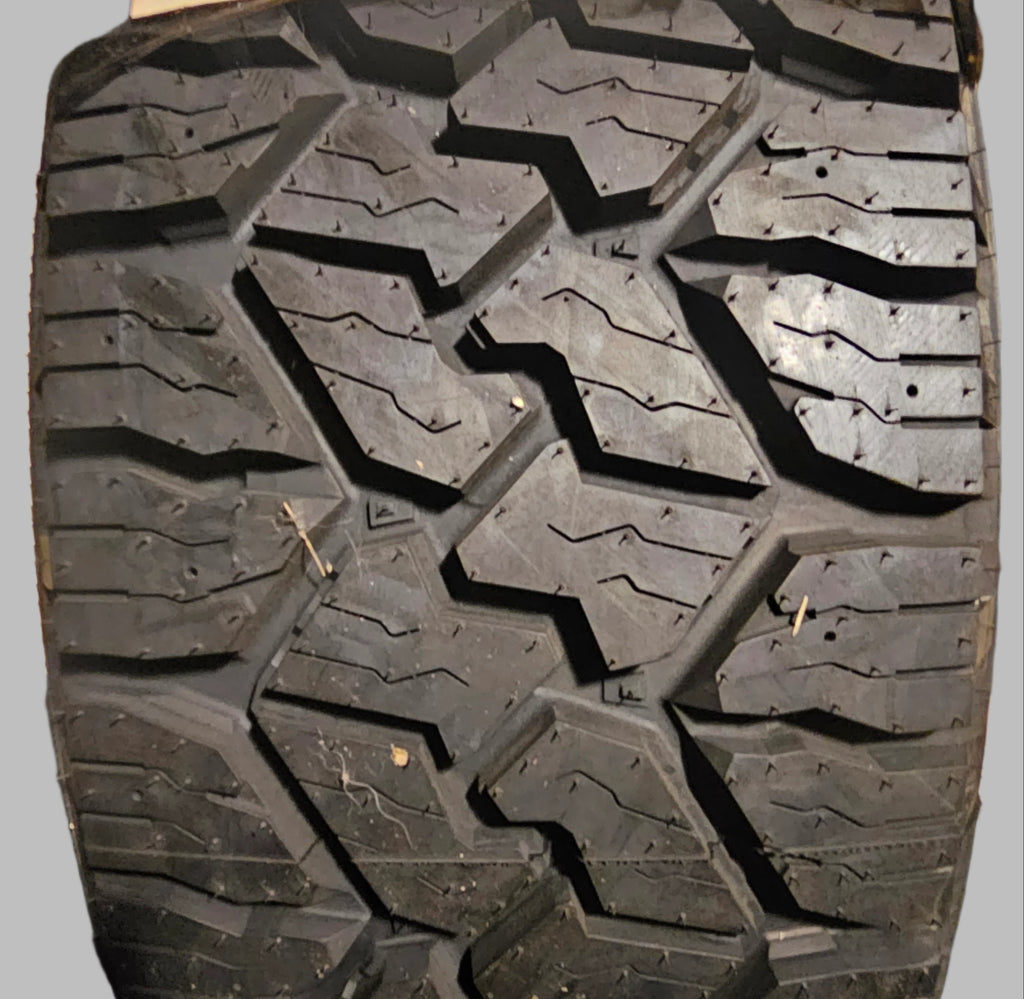 2 NITTO EXO GRAPPLER AWT 275 55 20 120Q  LRE 10PLY ALL TERRAIN TIRES 201320