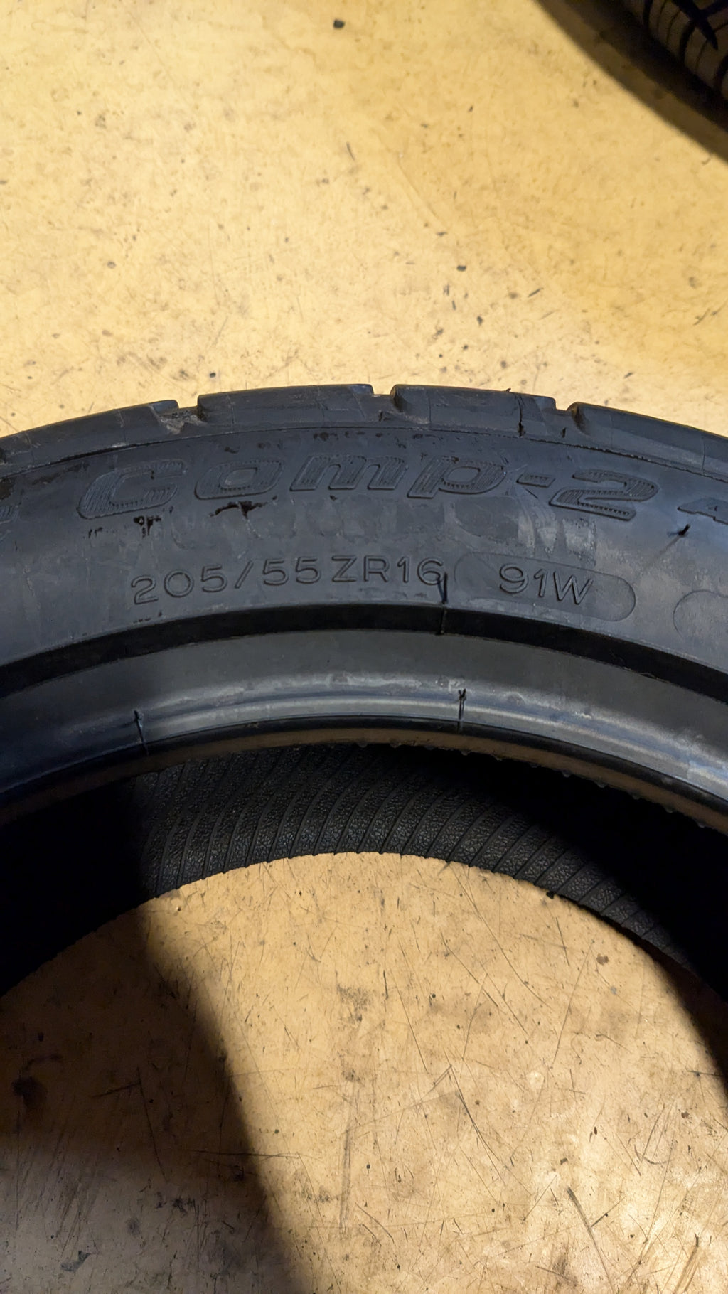 NOS BFGOODRICH GFORCE COMP2 A/S BSW P 205 55 16 91W ALL SEASON TIRE 91132