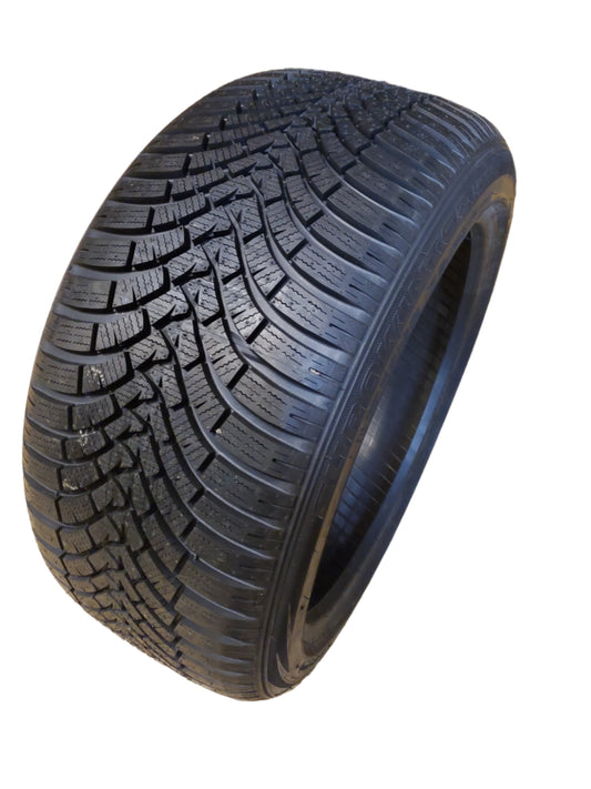 FALKEN EUROWINTER HS01 BSW P 255 40 18 99W XL WINTER TIRE 28523844