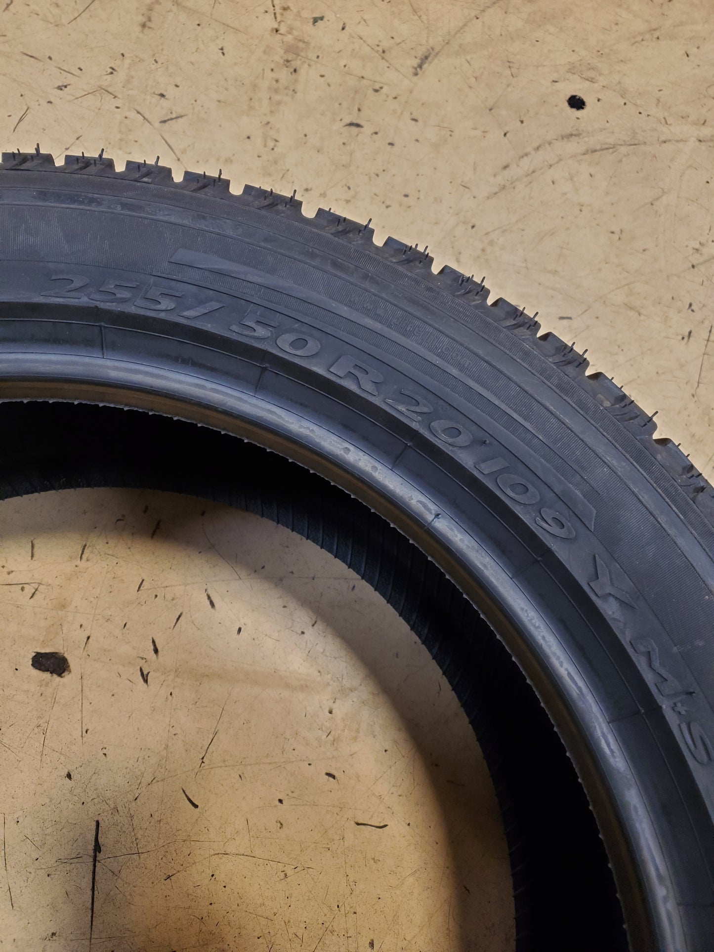 PIRELLI SCORPION ZERO BSW P 255 50 20 109Y XL ALL SEASON TIRE 1780500