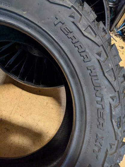 VENOM POWER TERRA HUNTER XT BSW LT 33 12.5 20 114R E RUGGED TERRAIN TIRE TVPXT04