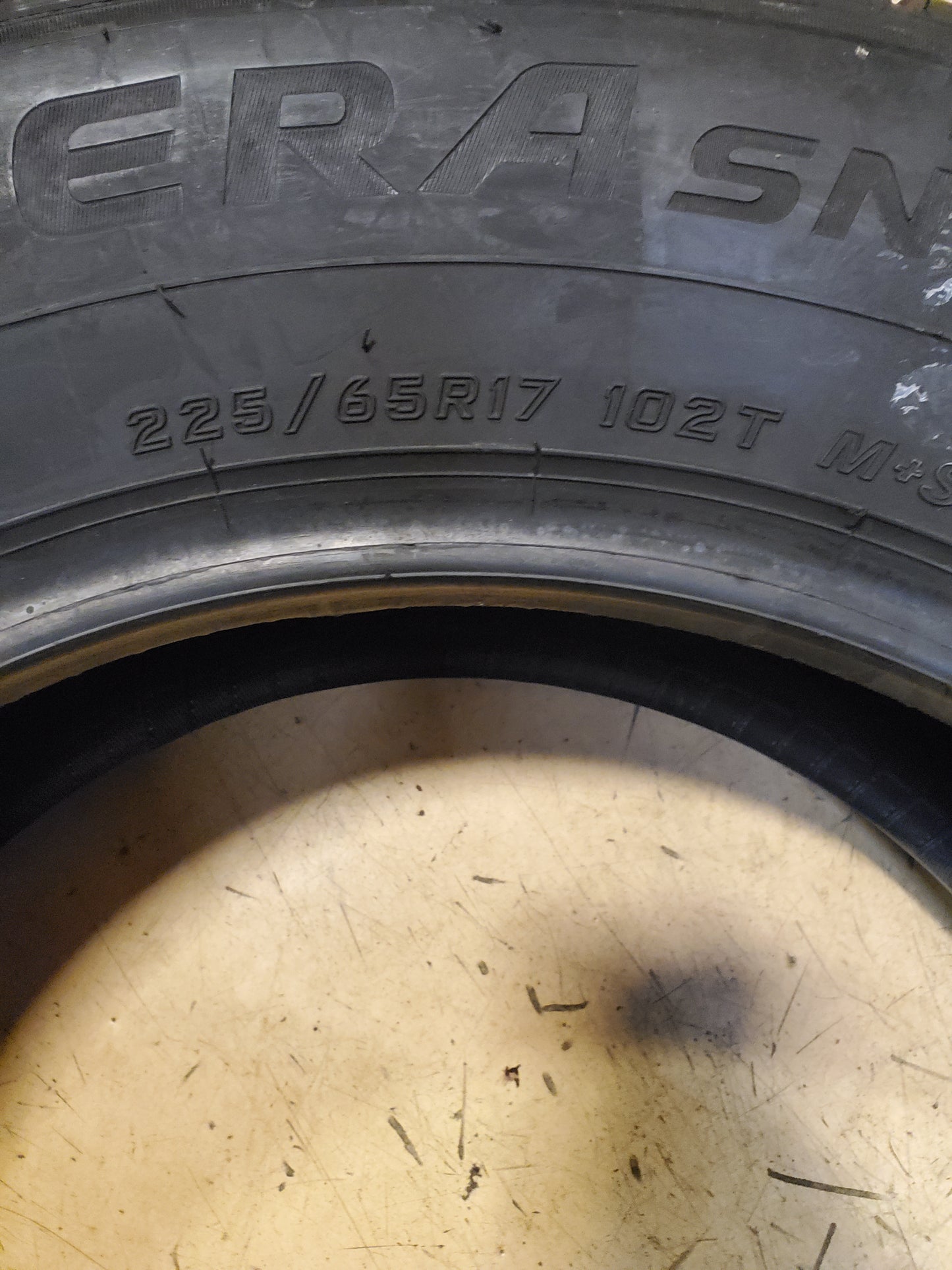 NOS FALKEN SINCERA SN250 A/S BSW P 225 65 17 102T ALL SEASON TIRE 28294775