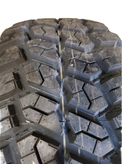 2 DELIUM TERRA RAIDER M/T BSW LT 33 12.5 14 120Q 10PLY MUD TIRE D233120