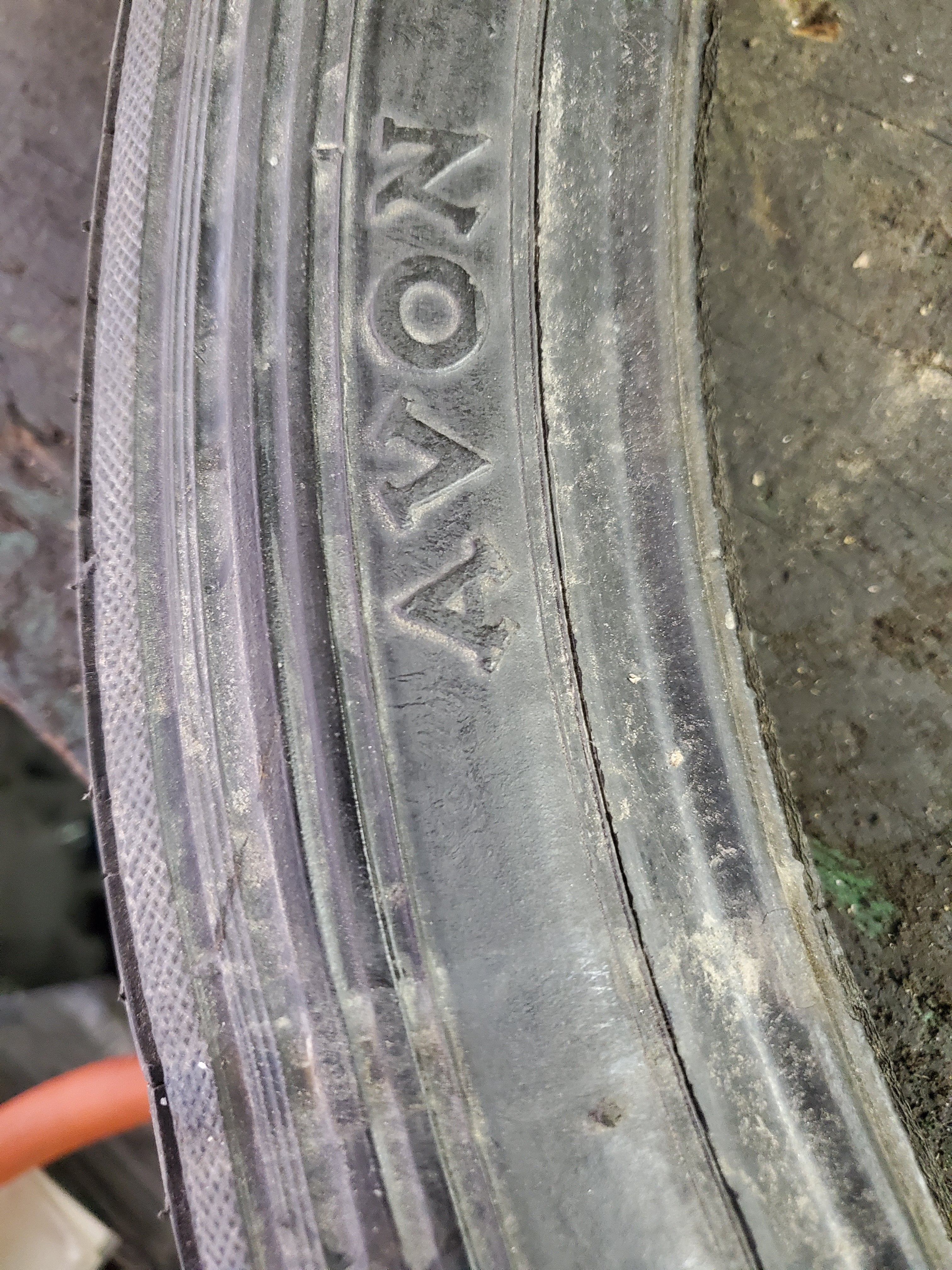 AVON SPEEDMASTER MK II BSW M 3 21 57S 4PLY FRONT MOTORCYCLE TIRE 638138