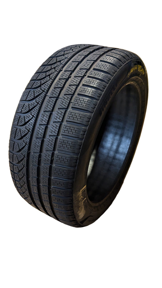 PIRELLI P ZERO WINTER MERCEDES BSW P 255 45 19 104V WINTER TIRE 3033700