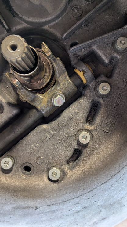 05-08 BMW MINI COOPER MANUAL TRANSMISSION GETRAG 6 SPEED 2850033290