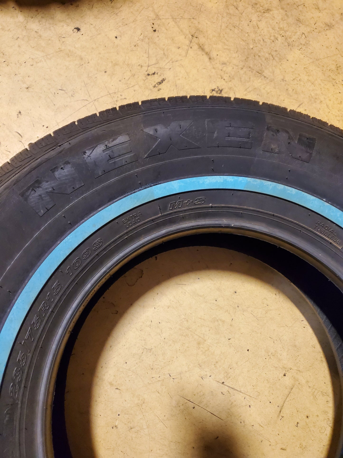 NEXEN NPRIZ AH5 NWW P 235 75 15 109S XL ALL SEASON TIRE 15408NXK