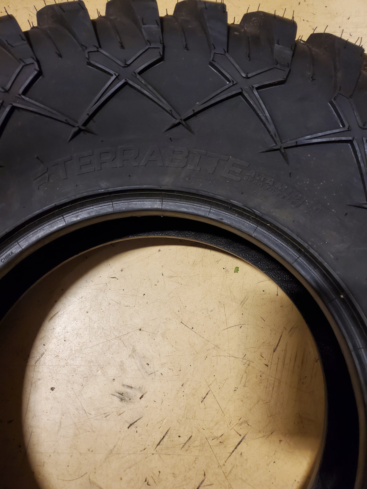 NOS TUSK ARAMID TERRABITE BSW 32 10 15 81M 10PLY ATV/UTV TIRE 884366