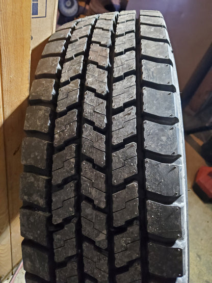 YOKOHAMA 714R BSW LT 225 70 19.5 128/126L 14PLY DRIVE TIRE 120171401