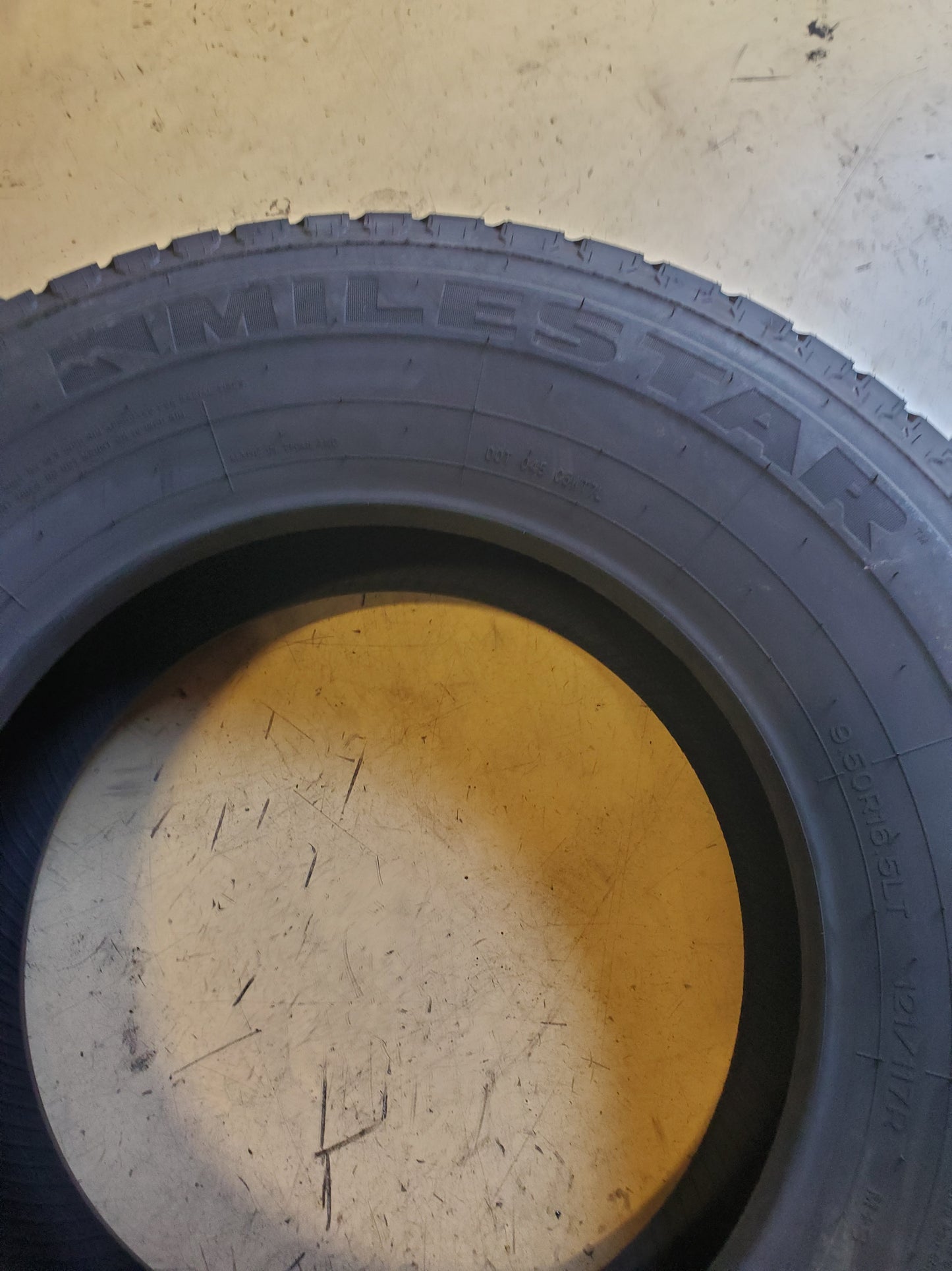 MILESTAR STEELPRO MS597 BSW LT 9.50 16.5 121/117R 10PLY ALL SEASON TIRE 22065006