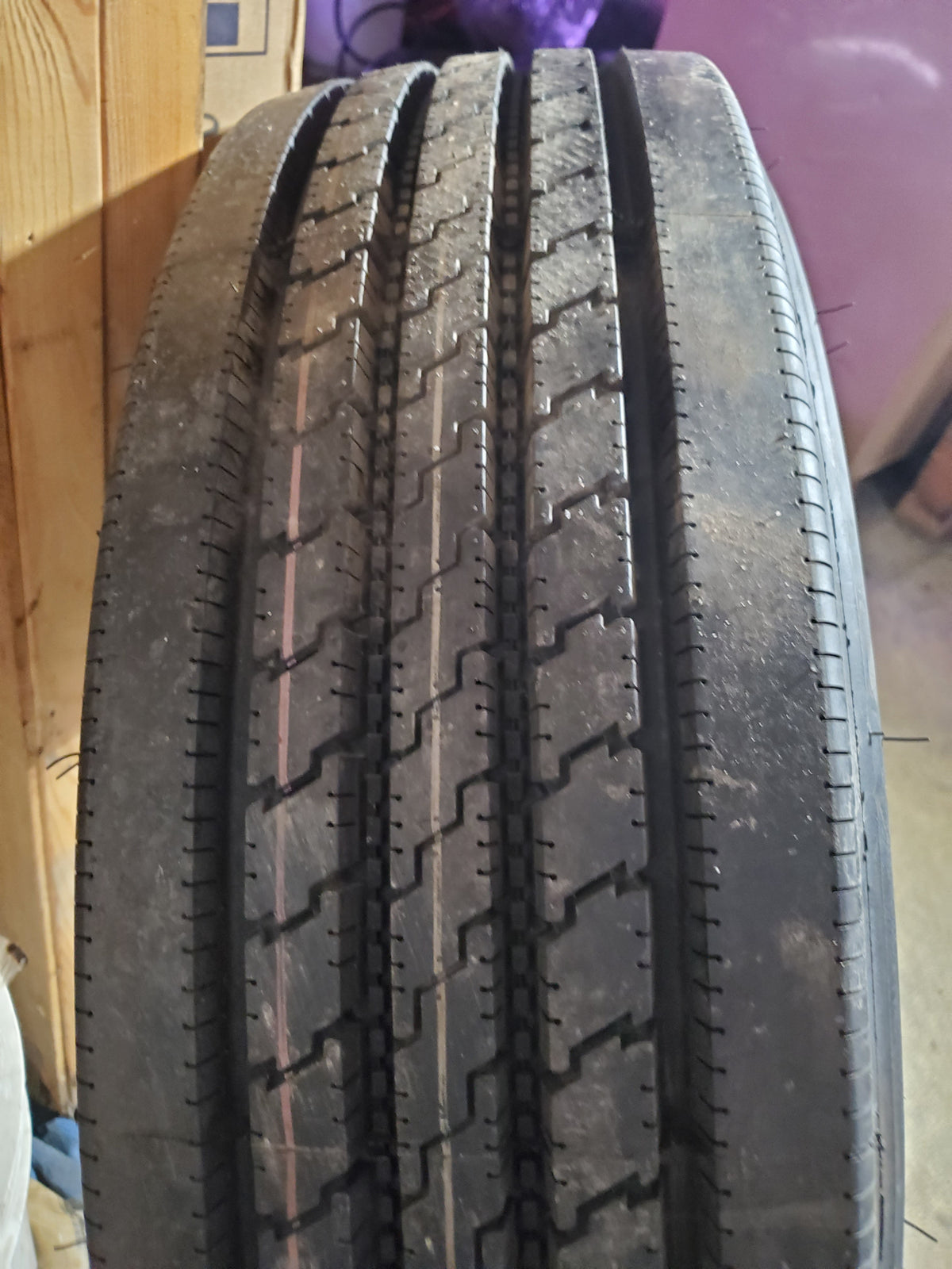 COSMO CT588 PLUS BSW LT 225 70 19.5 128/126L 14PLY STEER TIRE I0055455