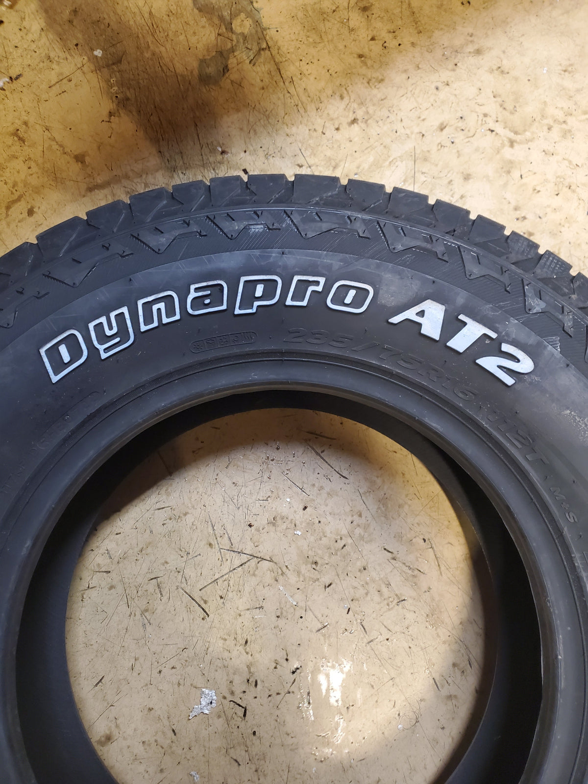 HANKOOK DYNAPRO AT2 RF11 BSW P 235 75 16 112T XL ALL TERRAIN TIRE 1023444