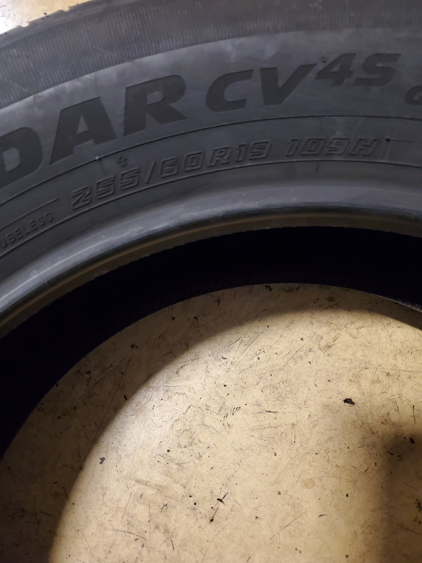 YOKOHAMA GEOLANDAR CV 4S GO61 BSW P 255 60 19 109H ALL WEATHER TIRE 110156124