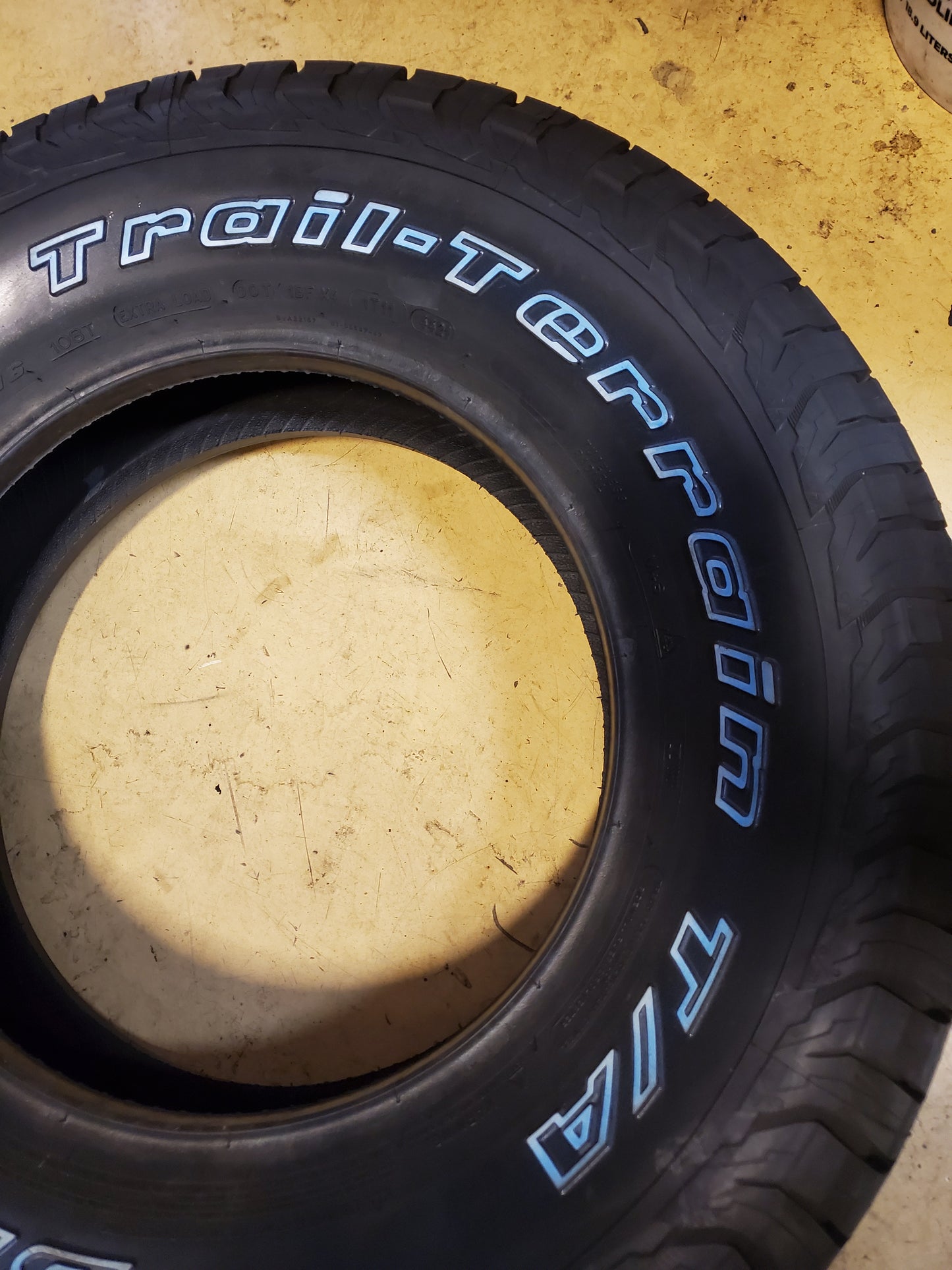 BFGOODRICH TRAIL TERRAIN T/A OWL P 225 75 16 108T XL ALL SEASON TIRE 06260