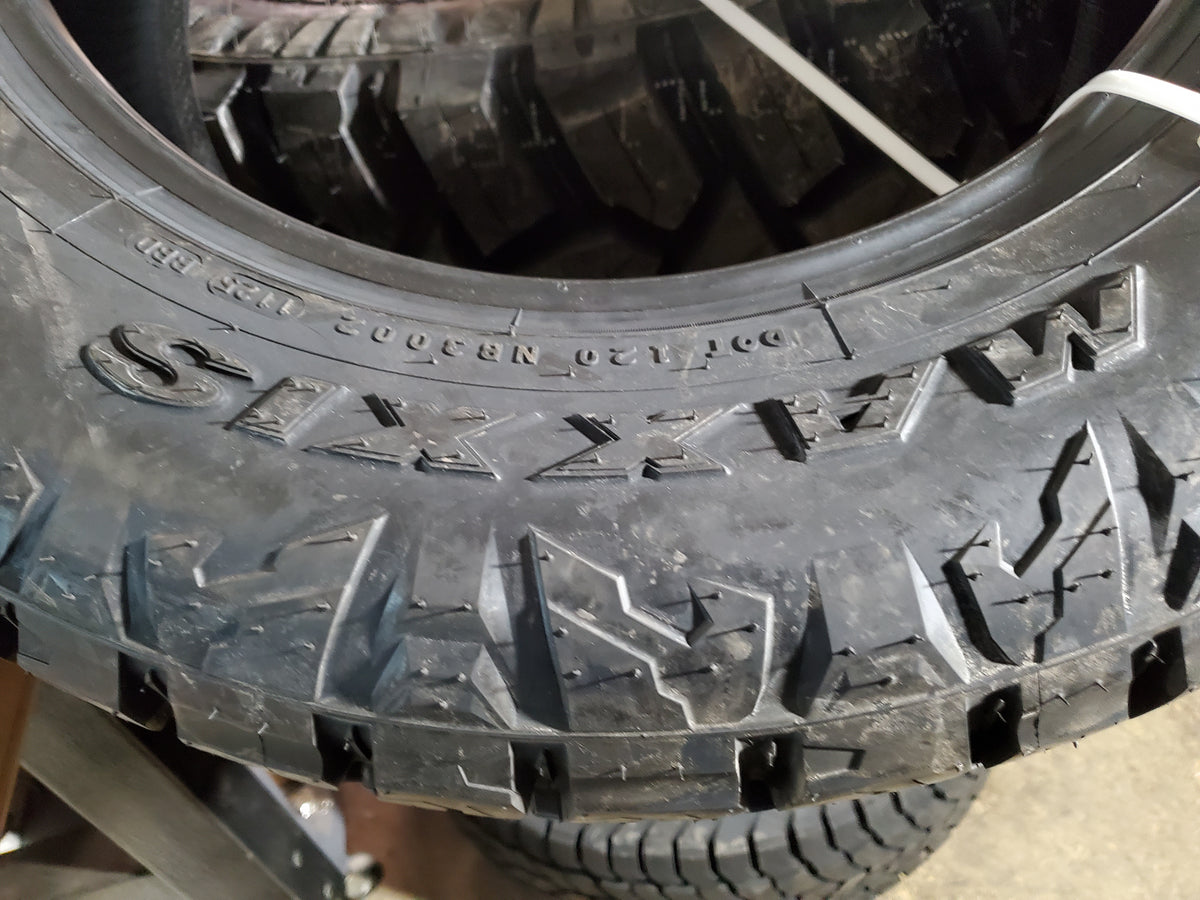 MAXXIS RAZR AT BSW P 265 65 18 114T ALL TERRAIN TIRE TP00405100