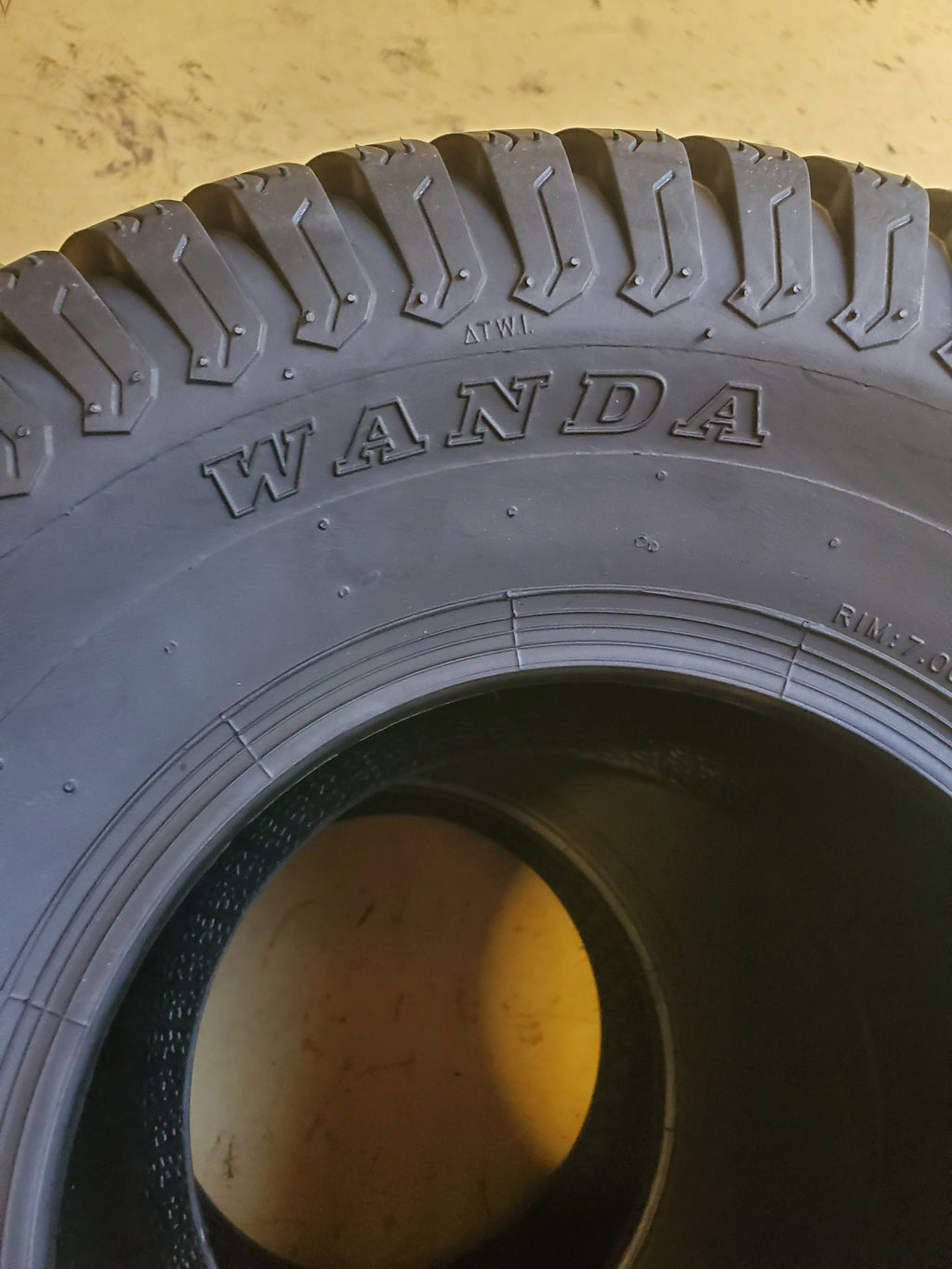 WANDA N766 BSW 18 8.5 8 4PLY LAWN MOWER TIRE T188508009