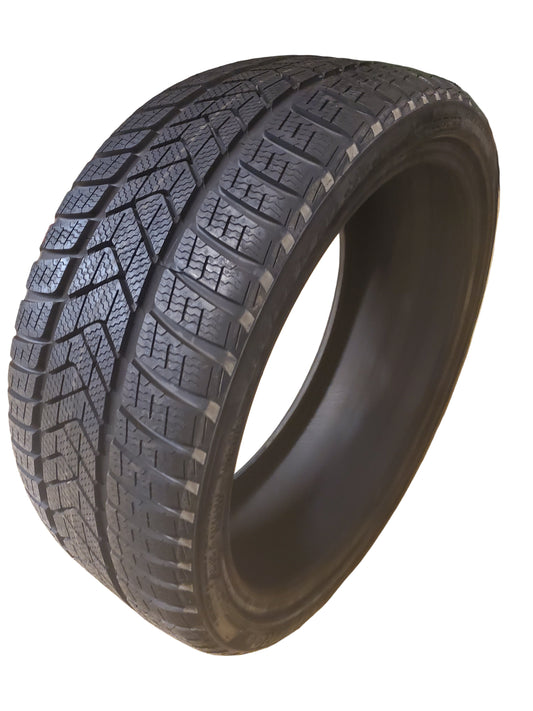 PIRELLI WINTER SOTTOZERO 3 BSW P 235 35 20 92W XL WINTER TIRE 3647200