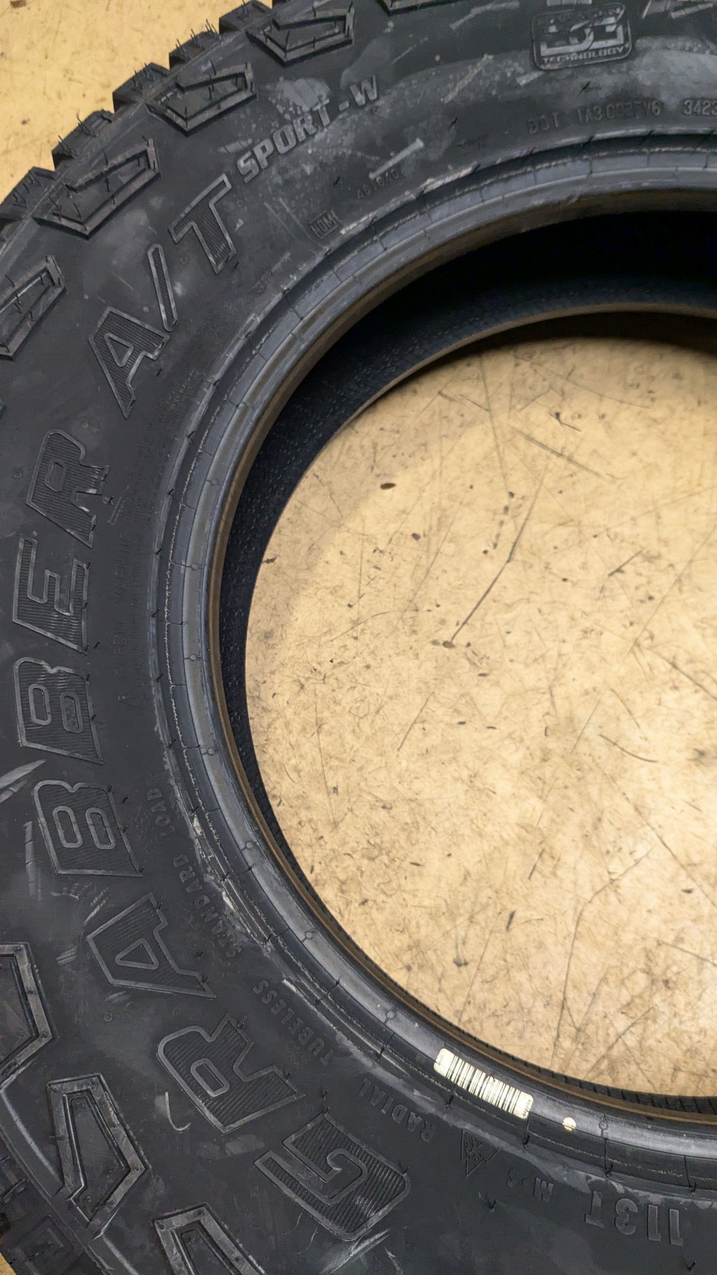 4 GENERAL GRABBER A/T SPORT W BSW P 255 70 18 113T ALL TERRAIN TIRE 03122850000