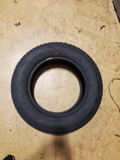 BRIDGESTONE BLIZZAK DM-V2 BSW P 225 65 17 102S WINTER TIRE 15692