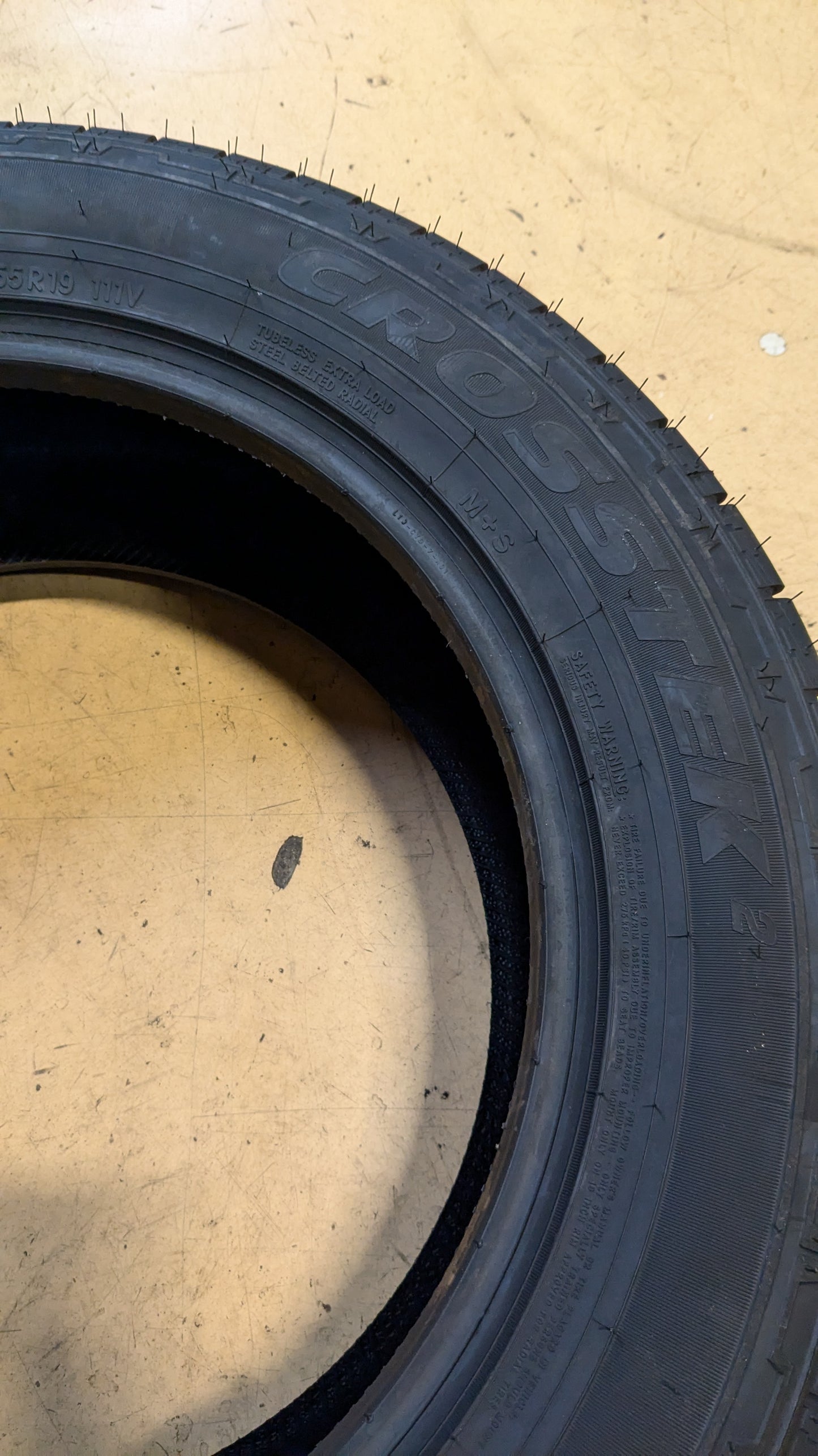 NITTO CROSSTEK 2 BSW P 255 55 19 111V XL ALL SEASON TIRE 452710