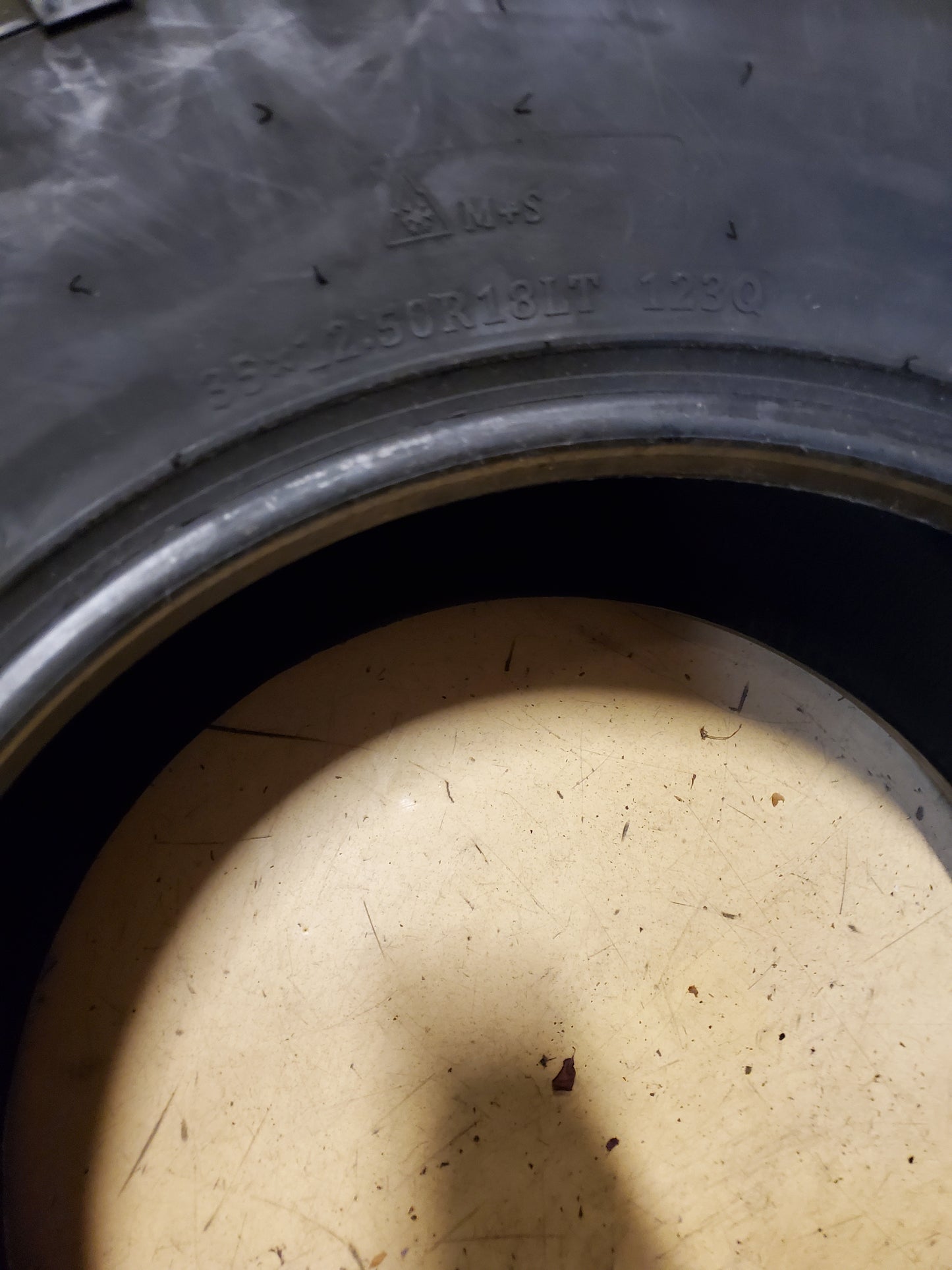 HERITAGE RIDGERUNNER M/T BSW LT 35 12.5 18 123Q 10PLY MUD TIRE THE1019