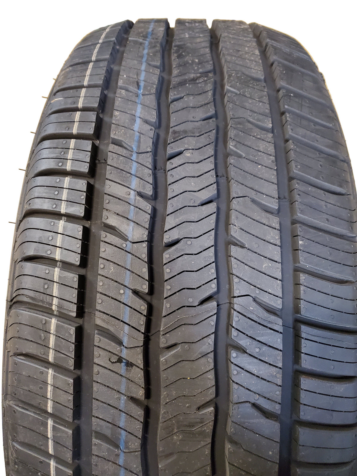 2 BFGOODRICH ADVANTAGE CONTROL HT BSW P 285 45 22 114H XL ALL SEASON TIRE 27744
