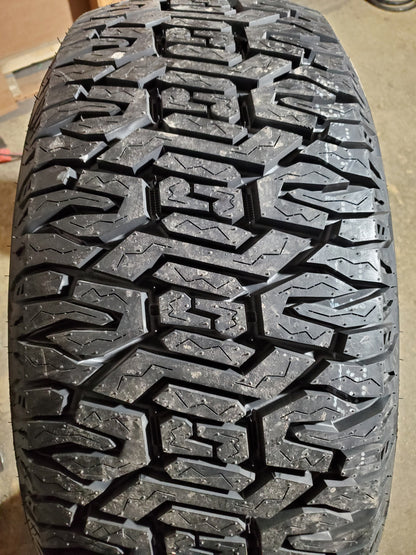 RADAR RENEGADE A/T PRO BSW LT 285 55 20 122/119S 10PLY ALL TERRAIN TIRE RACSTH0017