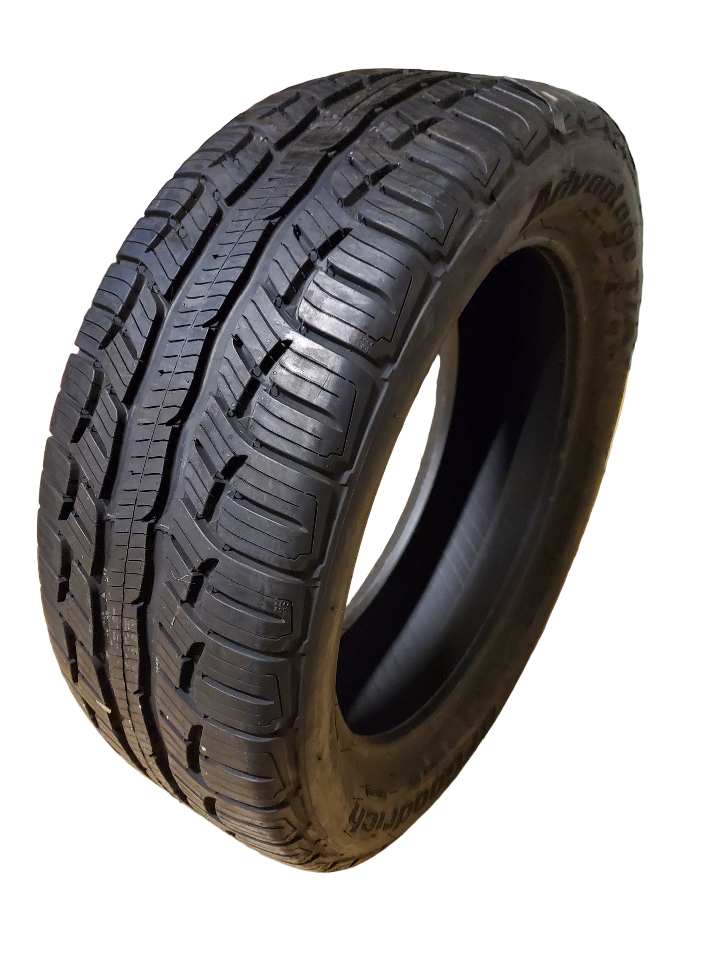 NOS BFGOODRICH ADVANTAGE T/A SPORT LT BSW P 255 50 20 109H XL ALL SEASON TIRE 84194