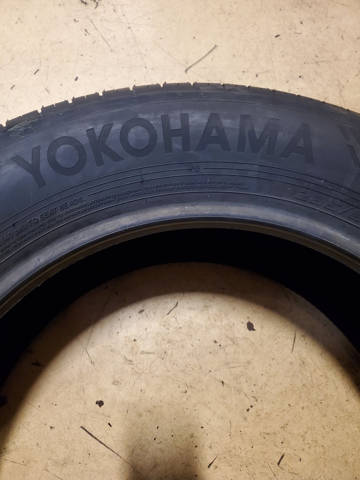 2 YOKOHAMA GEOLANDAR X-CV G99B BSW P 235 60 18 103H ALL SEASON TIRE R5985