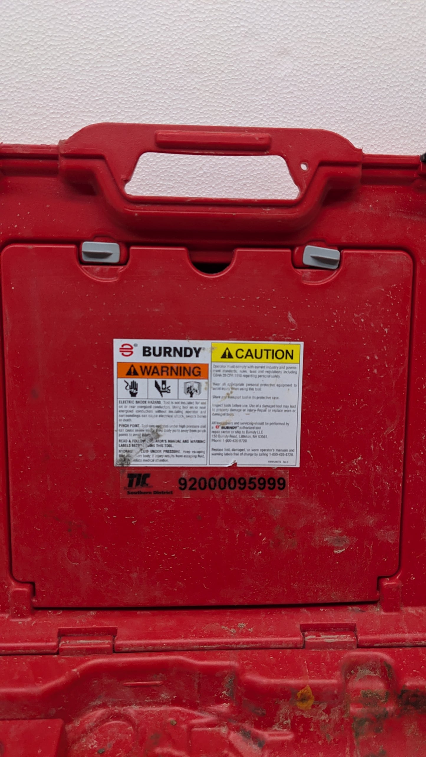 BURNDY PATRIOT 12-TON HYDRAULIC CRIMPER 3.0AH 18V LI-ION PAT750LI