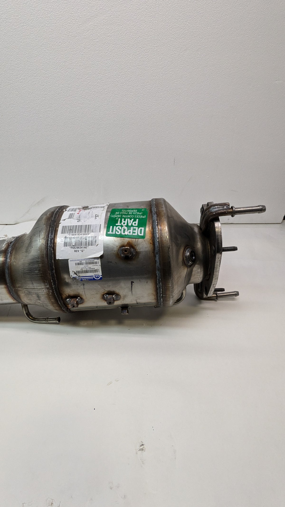 GENUINE MOPAR CATALYTIC DIESEL PARTICULATE FILTER 19-24 DODGE RAM 2500 68296341AE