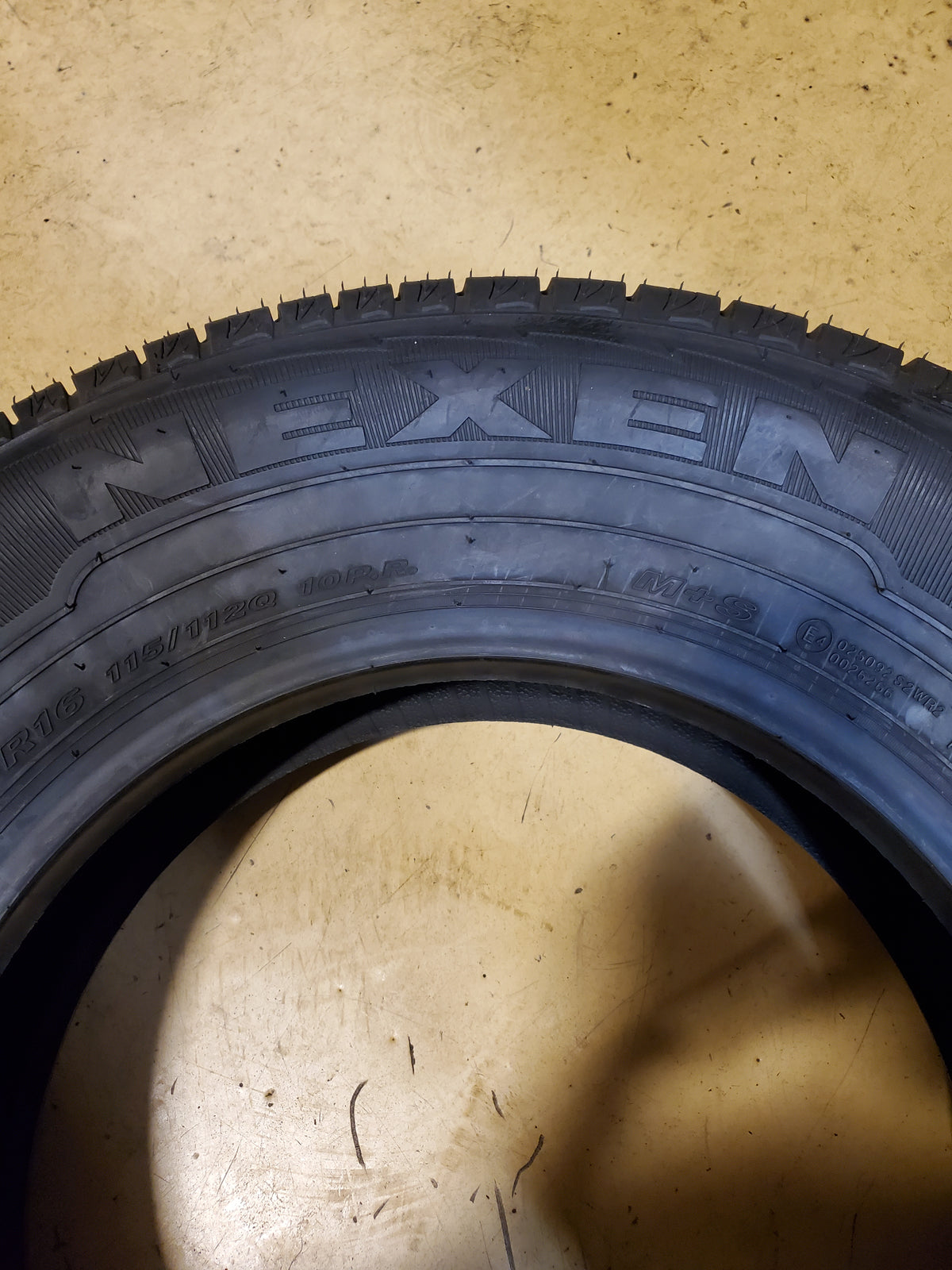 NOS NEXEN ROADIAN HTX RH5 BSW P 225 75 16 115/112Q 10PLY HIGHWAY TIRE 12685NXK