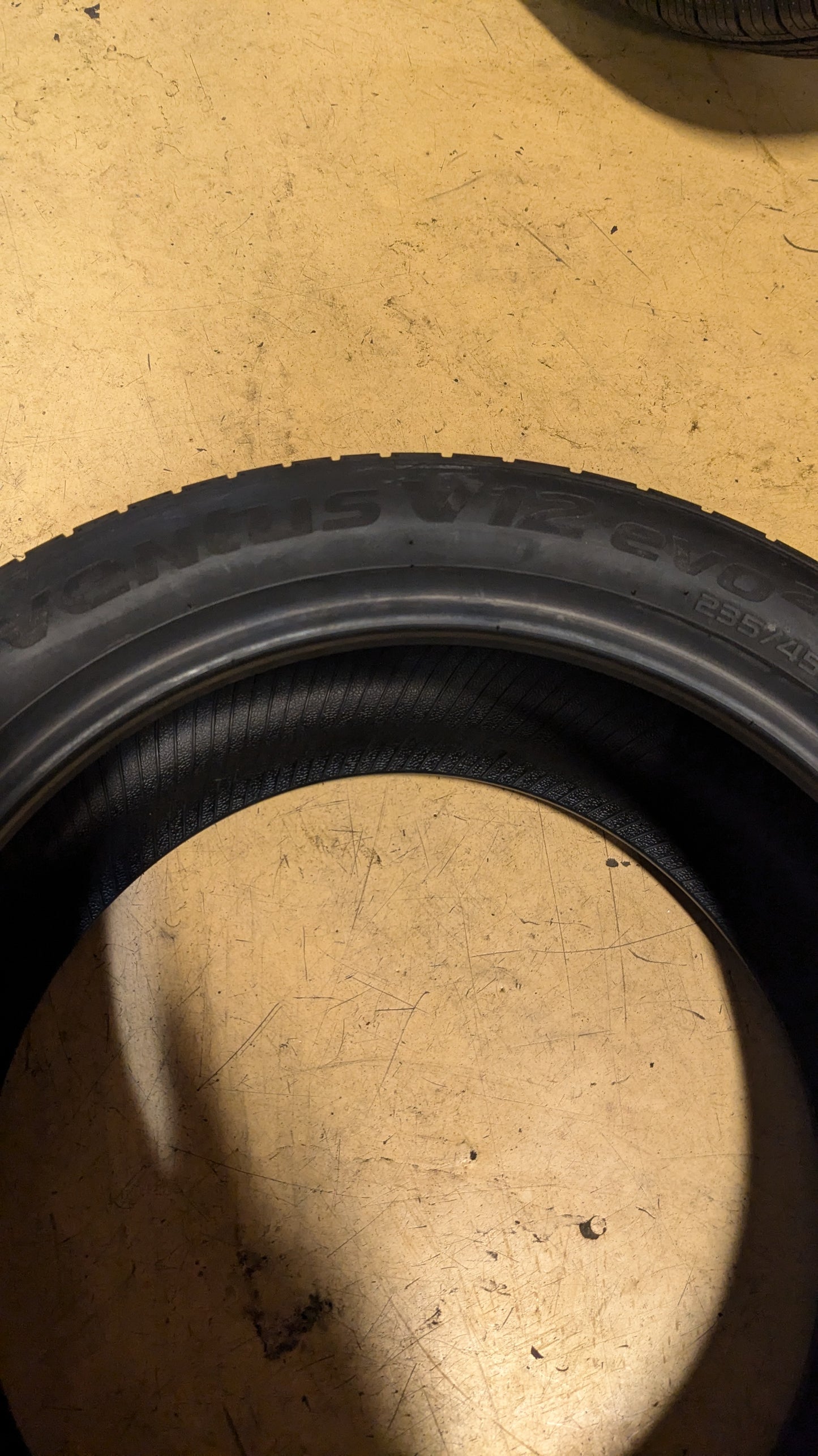 NOS HANKOOK VENTUS V12 EVO2 BSW P 235 45 17 97Y XL HIGHWAY TIRE 1015237