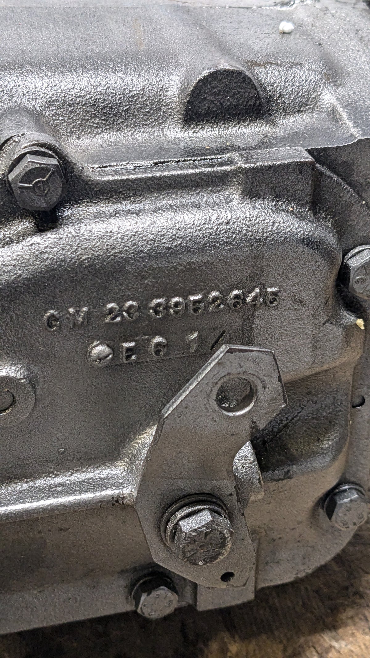 REMAN GM TRANSMISSION 66-76 CHEVY NOVA CHEVELLE CAMARO GM 27 3925647