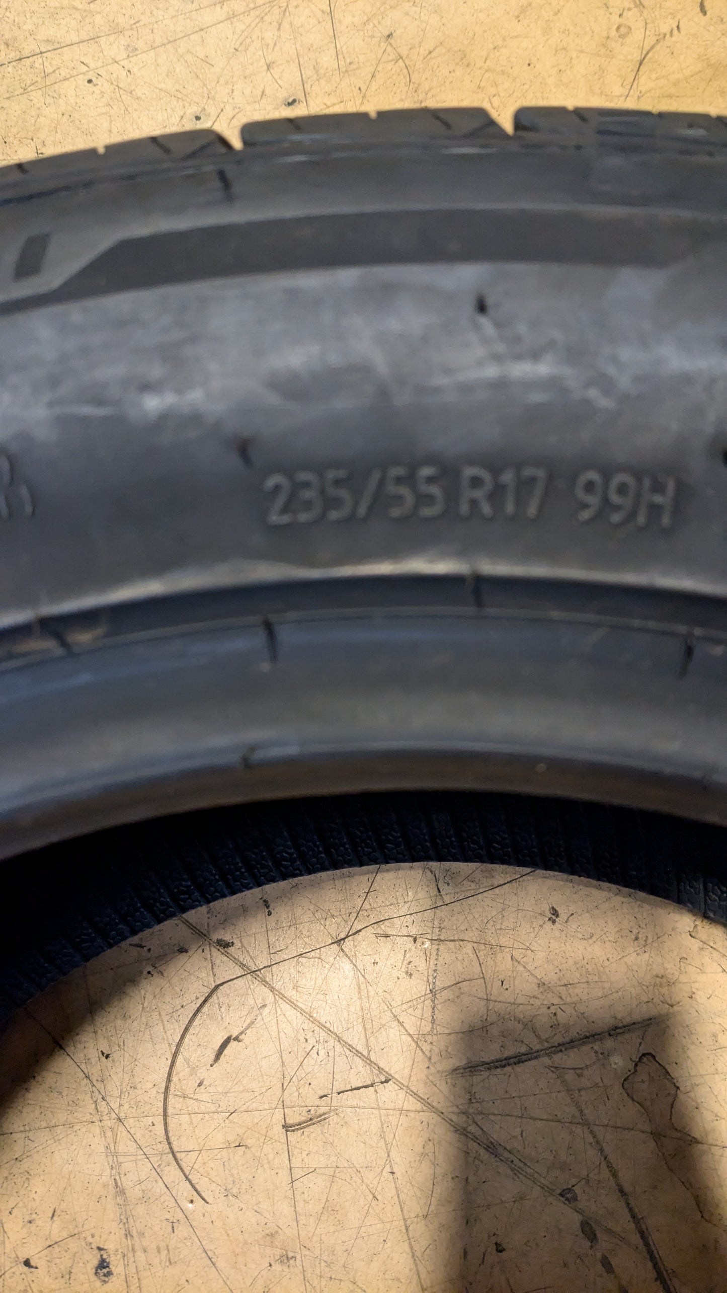 BFGOODRICH ADVANTAGE CONTROL A/S BSW P 235 55 17 99H ALL SEASON TIRE BF07652