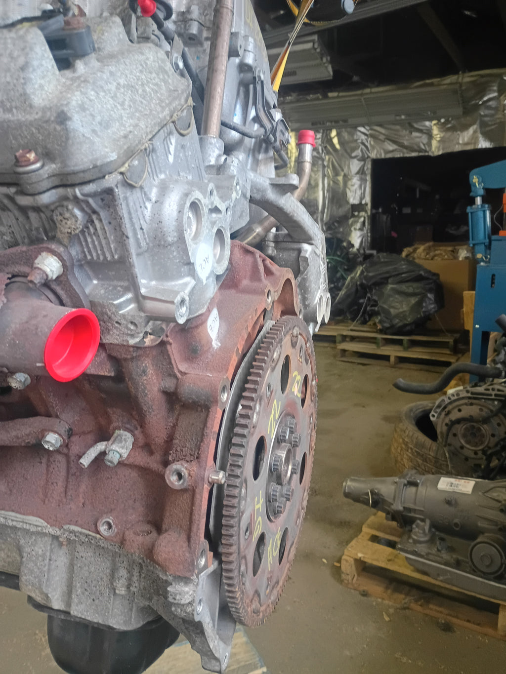 USED GENUINE ENGINE MOTOR 01-04 TOYOTA 4.7L V8 2UZ-N83FC
