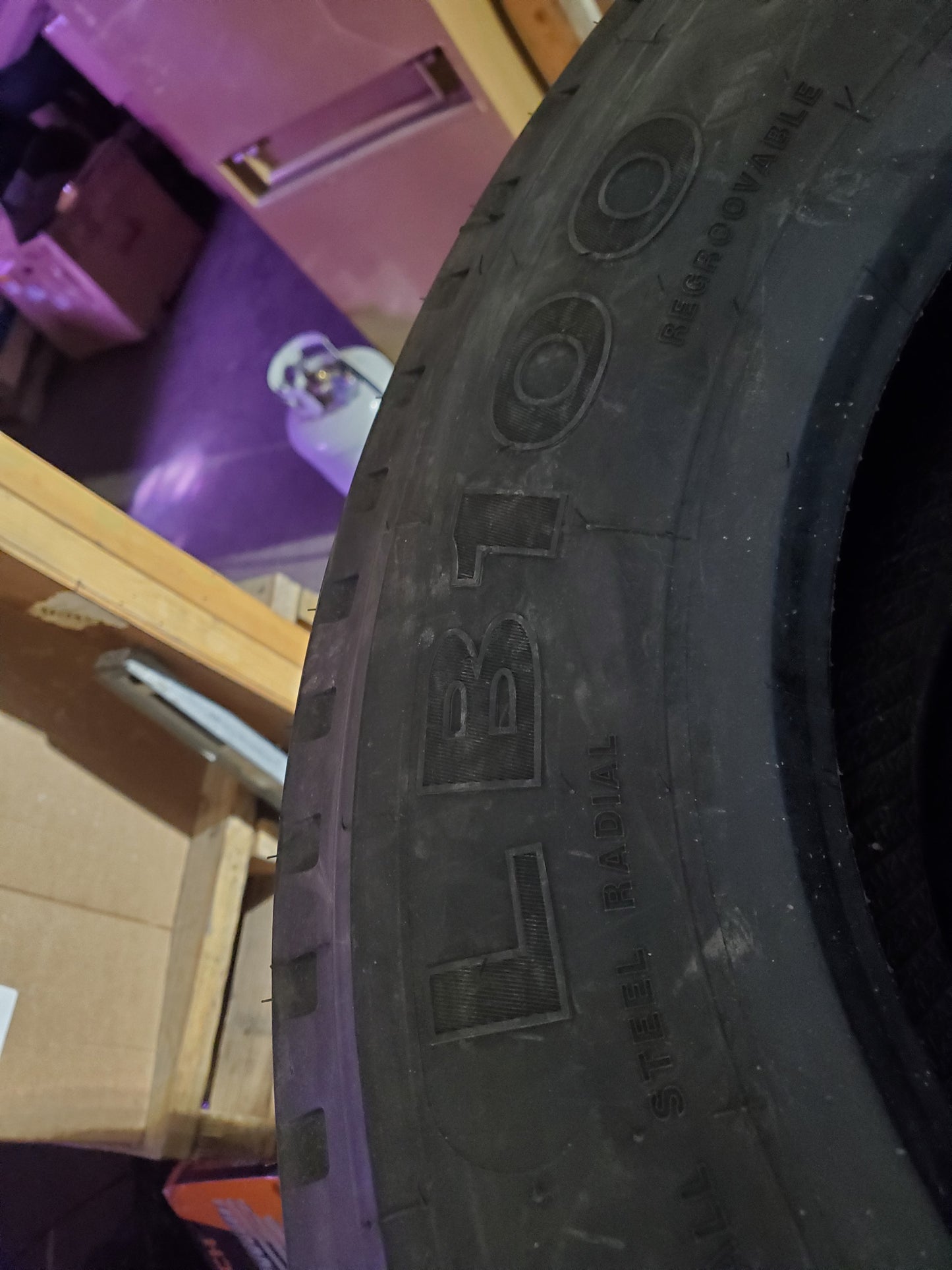 LANCASTER LB100 BSW LT 225 70 19.5 128/126M 14PLY COMMERCIAL TIRE LAN0029