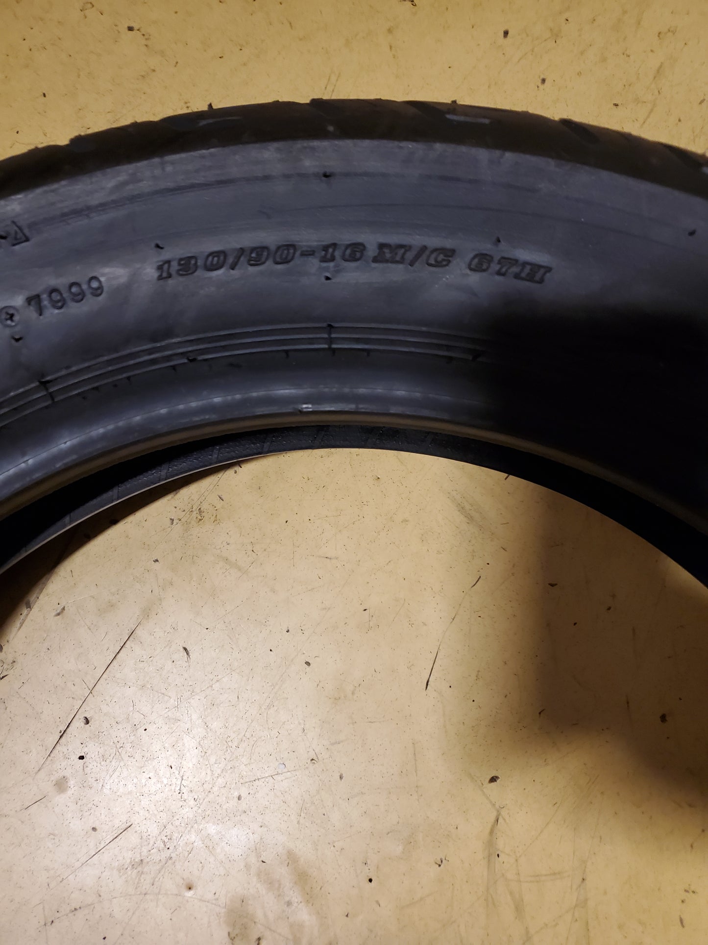 DUNLOP D404 BSW 130 90 16 67H REAR MOTORCYCLE TIRE 45605285