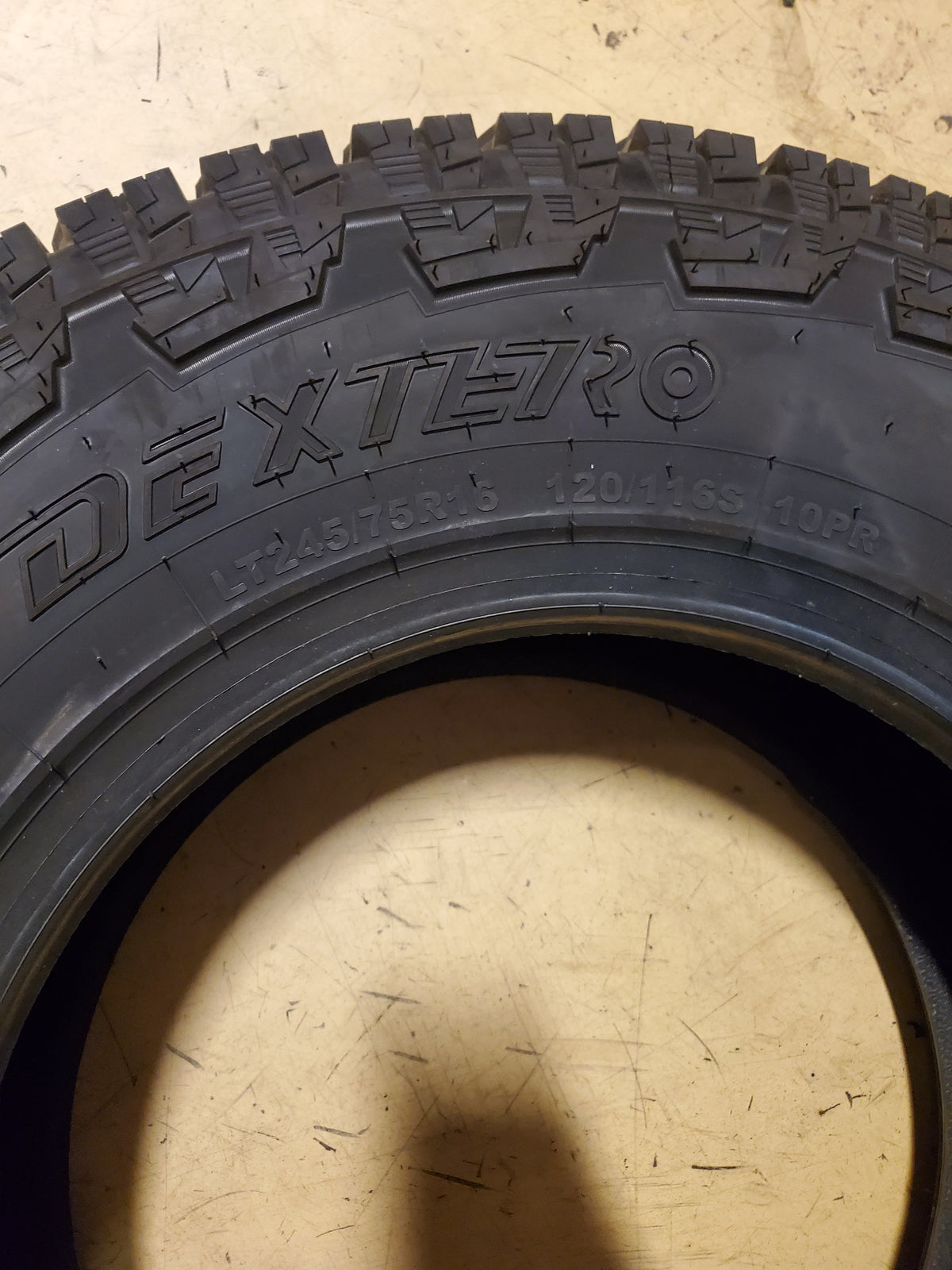 DEXTERO ALL TERRAIN DAT1 BSW LT 245 75 16 120/116S 10PLY TIRE AA093
