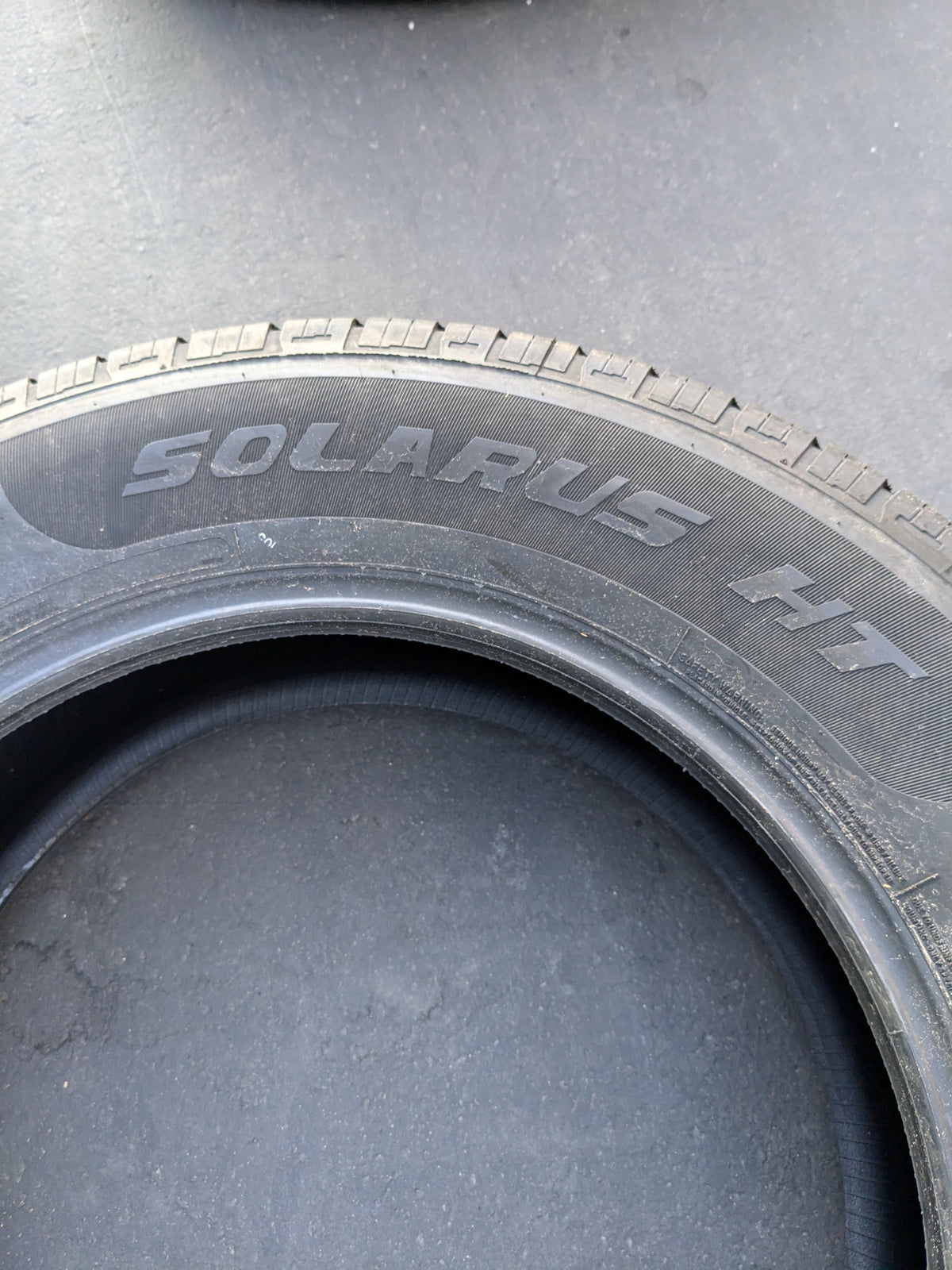 NOS STARFIRE SOLARUS AP BSW P 275 60 20 115T HIGHWAY TERRAIN TIRE 165022002