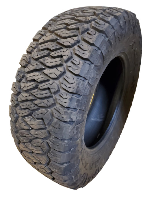 MAXXIS RAZR AT BSW LT 37 12.5 20 128R 12PLY ALL TERRAIN TIRE TL00049900