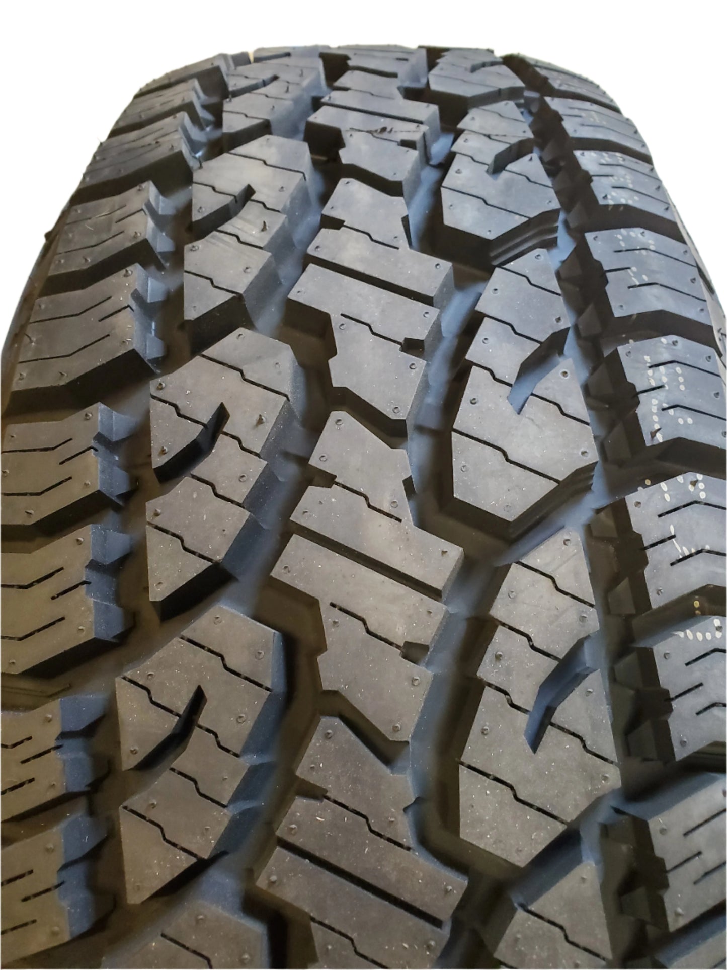 4 TRAIL GUIDE ALL TERRAIN OWL LT 275 70 18 125/122R 10PLY TIRE TGT72-MM
