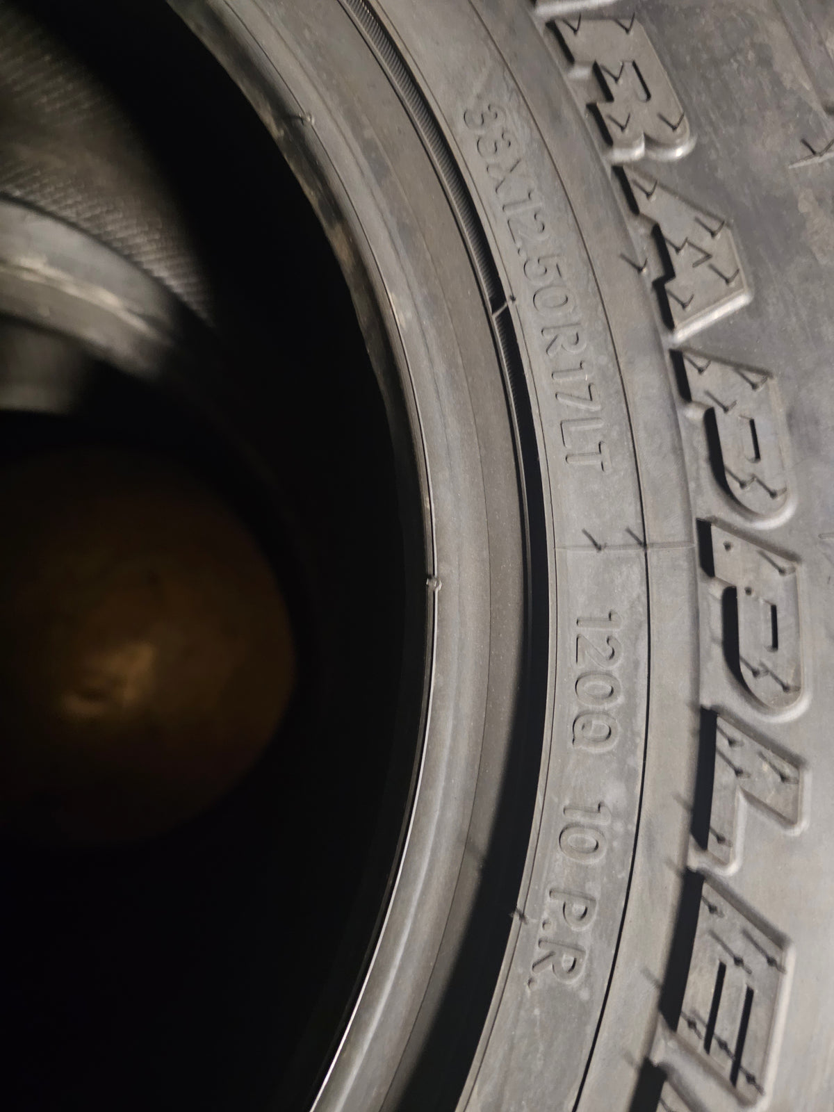 2 NITTO TRAIL GRAPPLER M/T 33 12.5 17 120Q LRE 10PLY MUD TERRAIN TIRES 374070