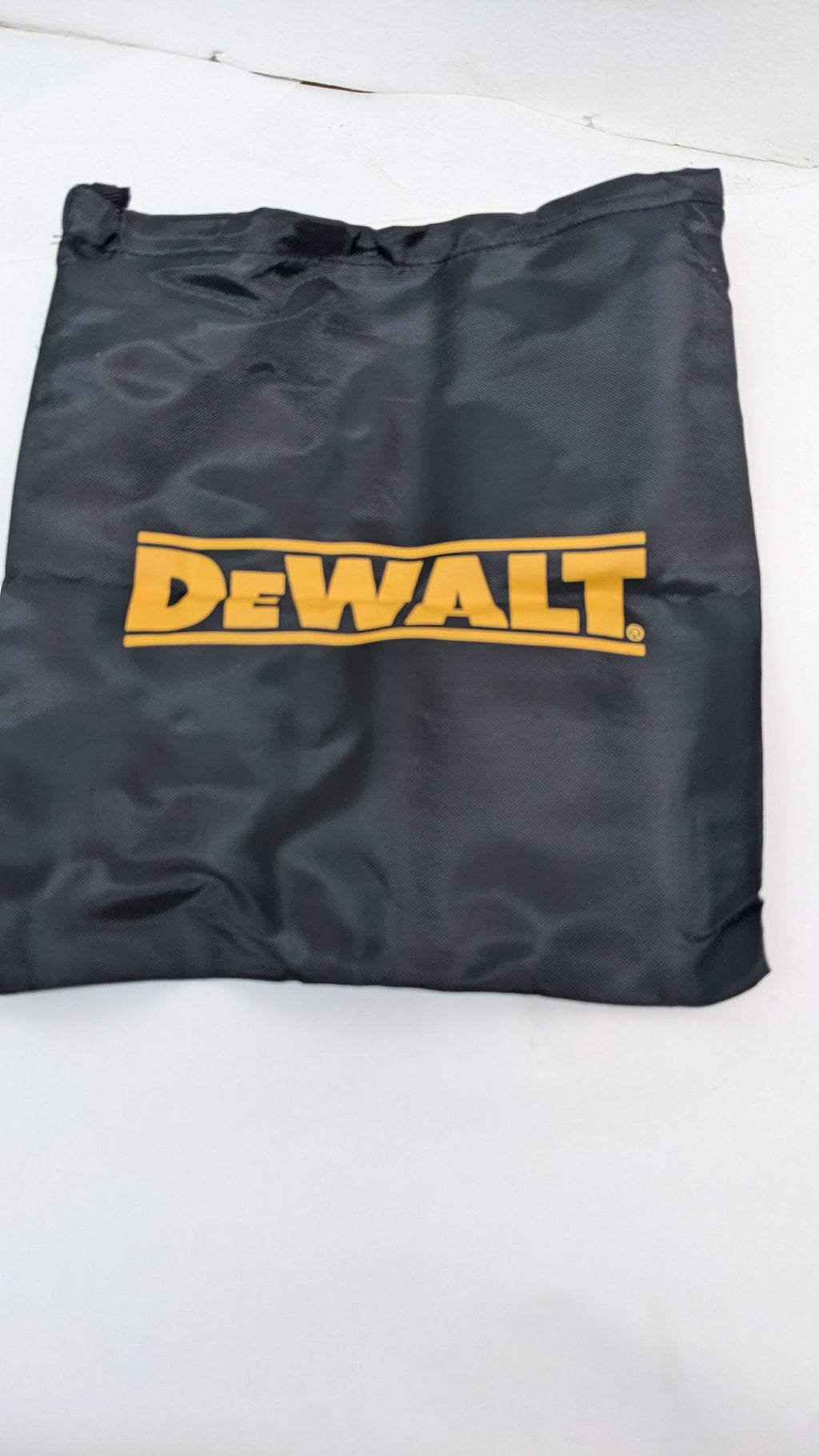 DEWALT DXAELJ16 1600 PEAK AMP JUMP STARTER BATTERY BOOSTER WITH USB POWER STATION