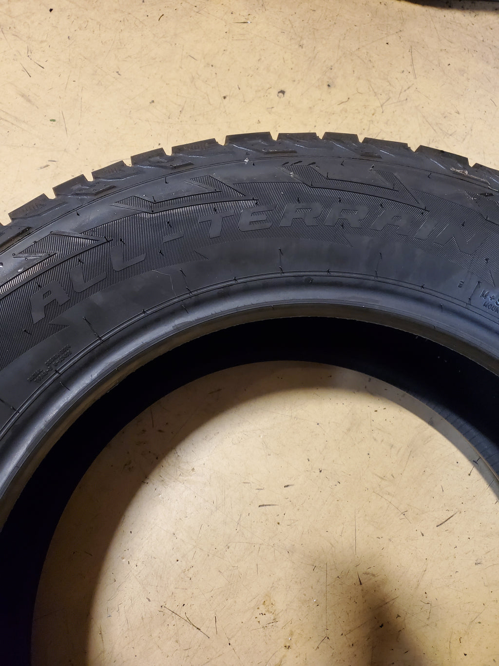 COOPER DISCOVERER ALL-TERRAIN BSW P 275 60 20 115T TIRE 171162017