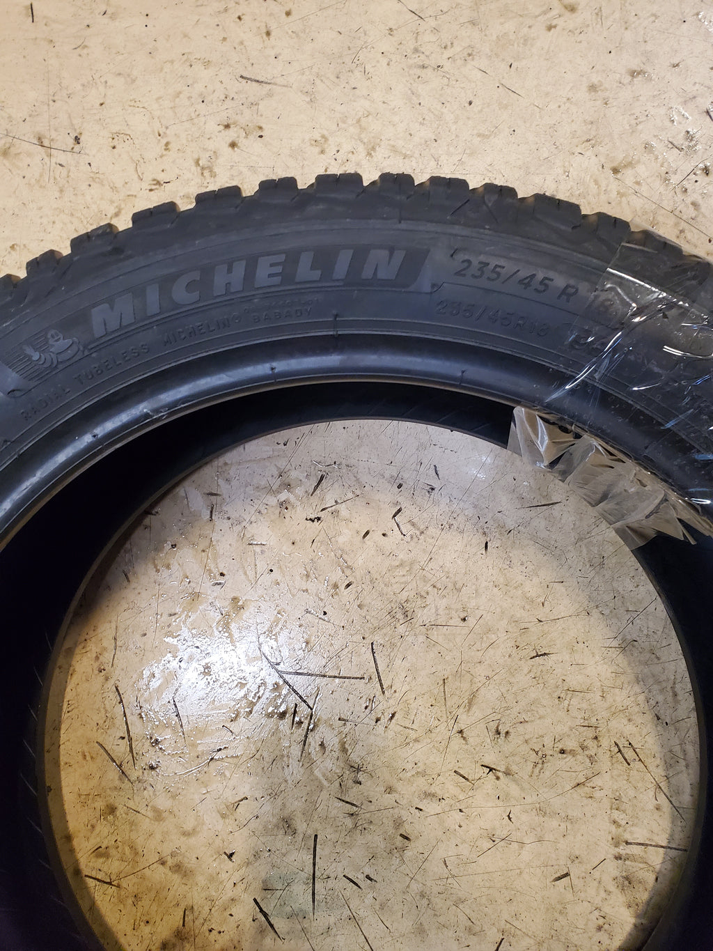 2 MICHELIN CROSSCLIMATE 2 BSW P 235 45 18 98V XL ALL WEATHER TIRE 16172