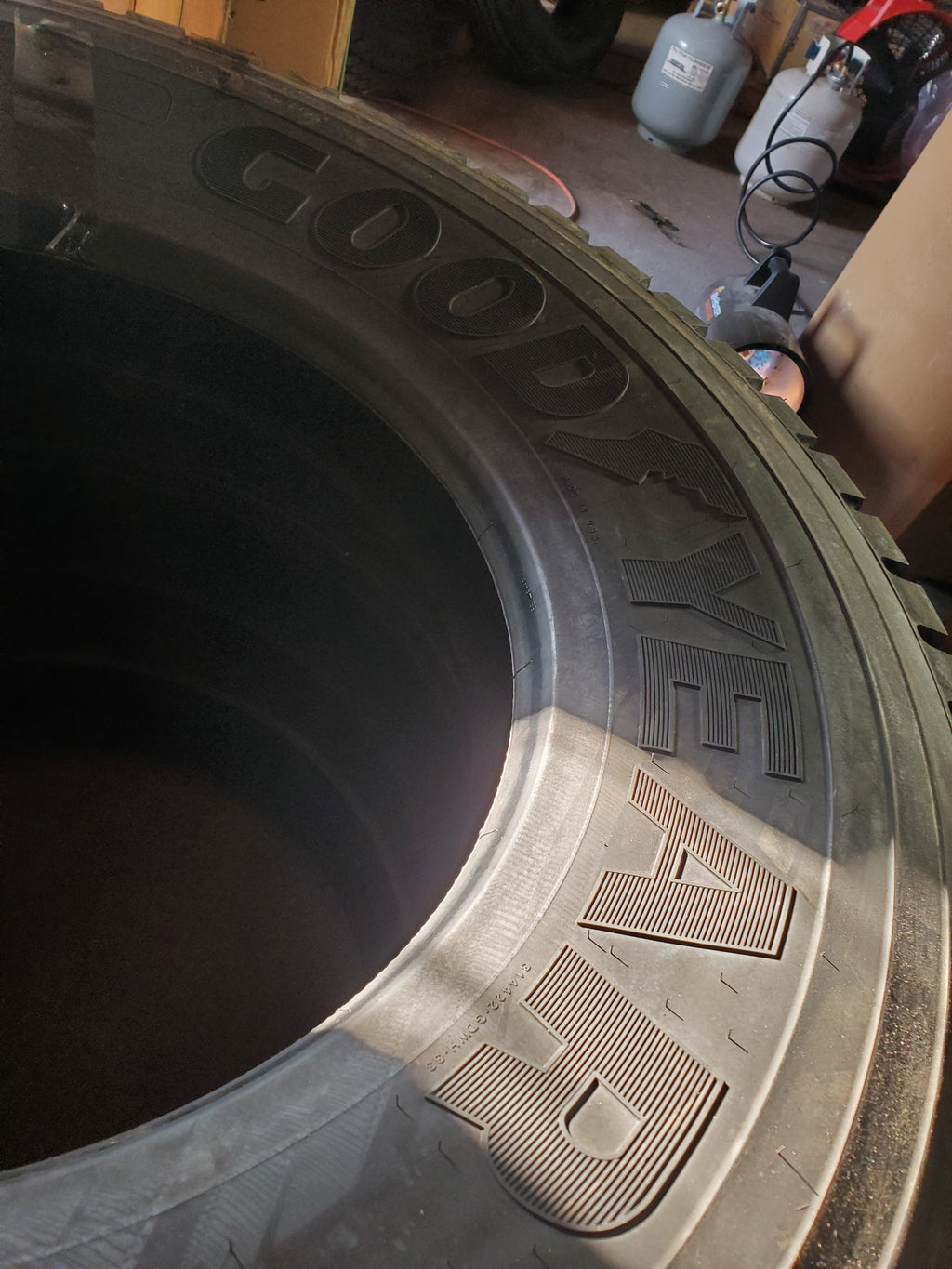 GOODYEAR G182 RSD BSW LT 295 75 22.5 16PLY DRIVETIRE 756817111