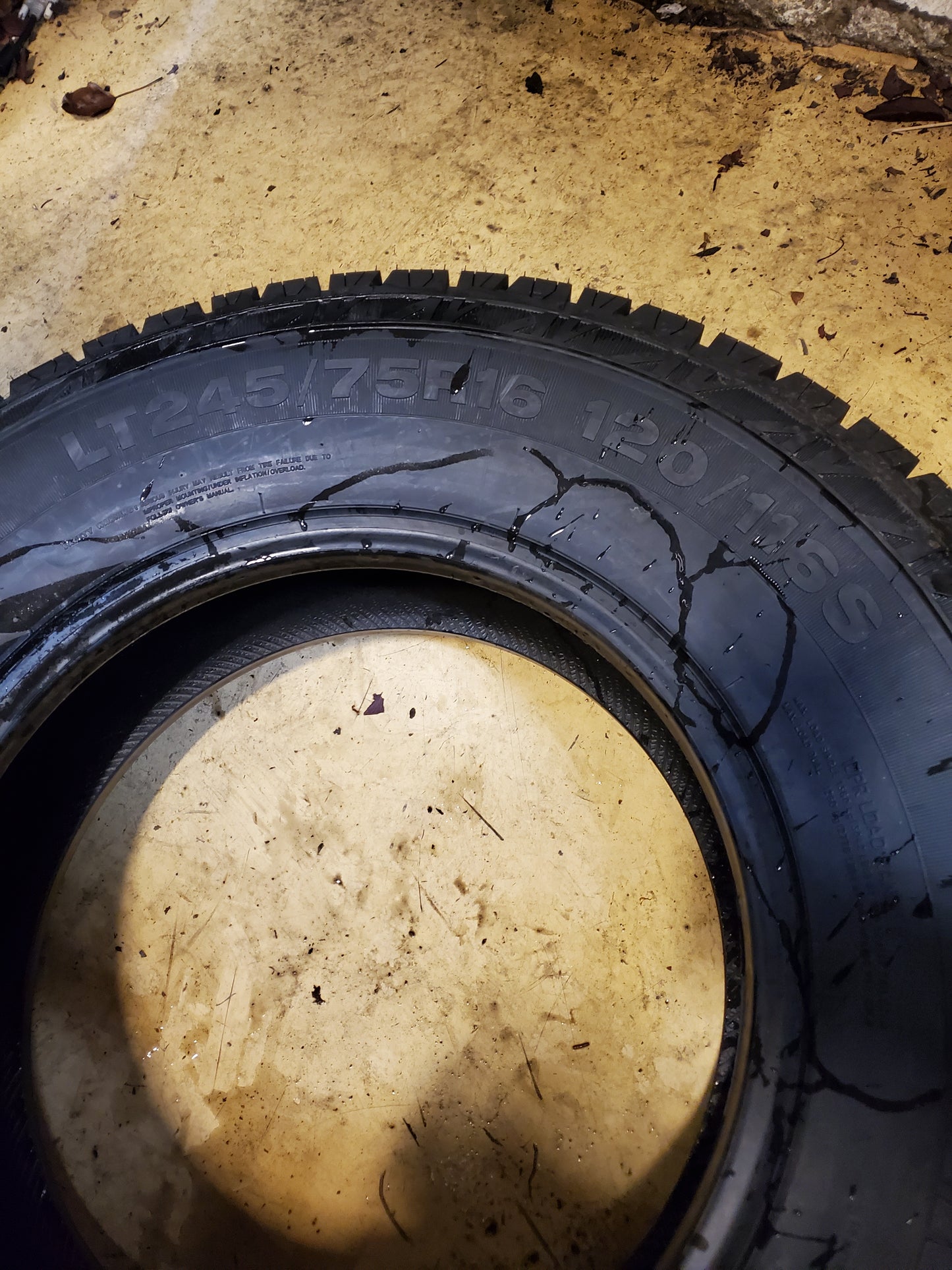 ARMSTRONG TRU-TRAC AT LT 245 75 16 120/116S 10PLY ALL TERRAIN TIRE 1200046652