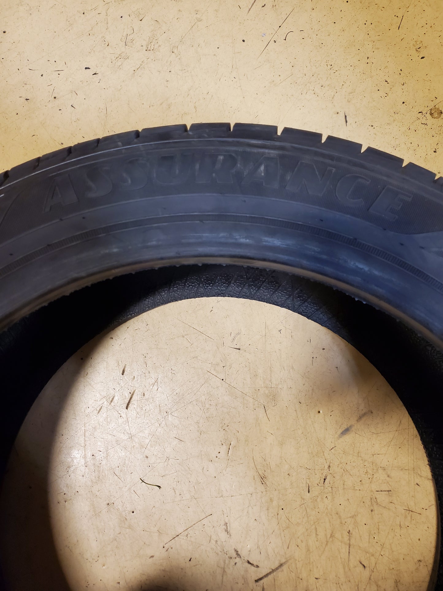 GOODYEAR ASSURANCE MAXLIFE BSW P 215 50 17 95V XL ALL SEASON TIRE 110977545